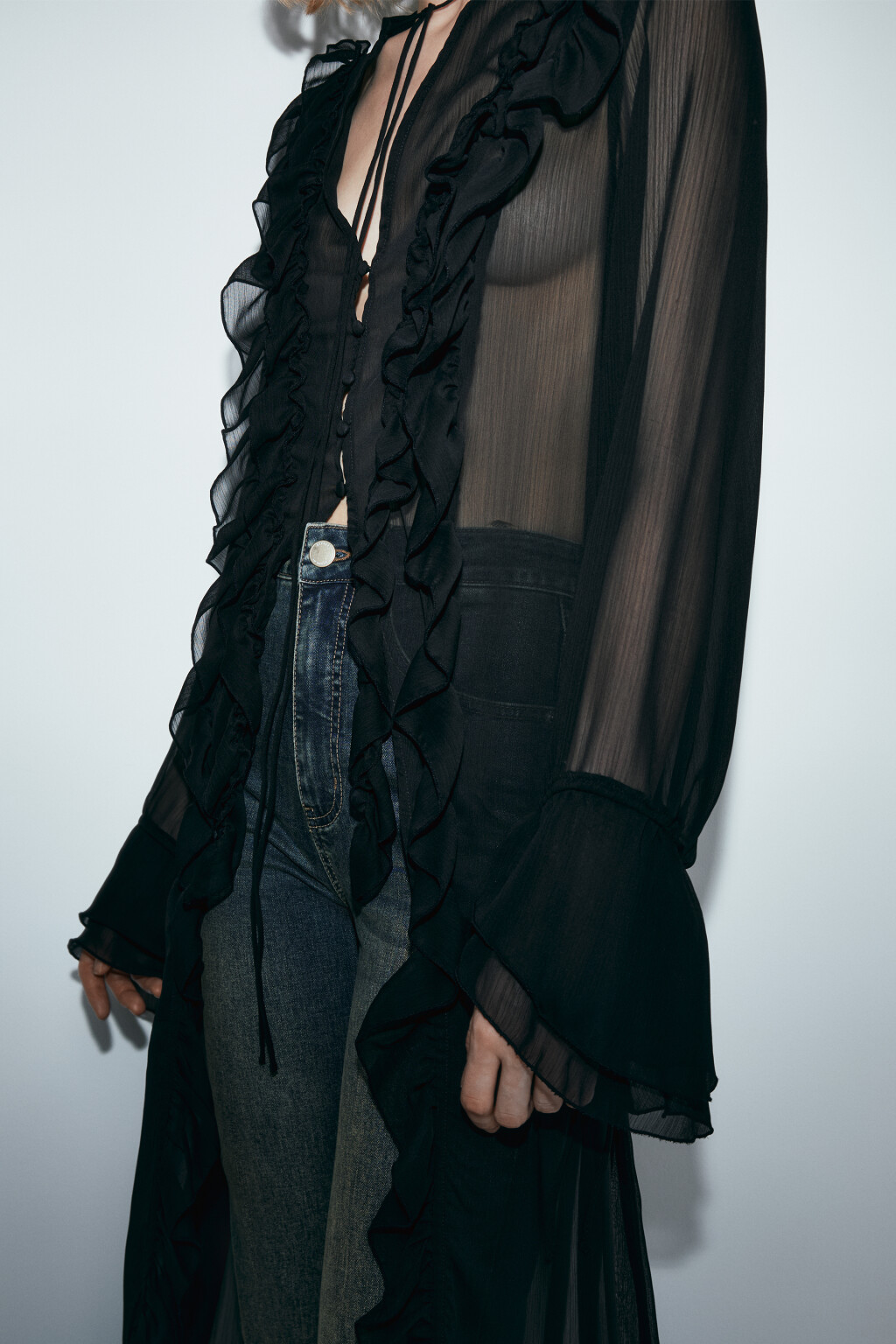 Блузка шифоновая на завязках со шлейфом - цвет черный - 6