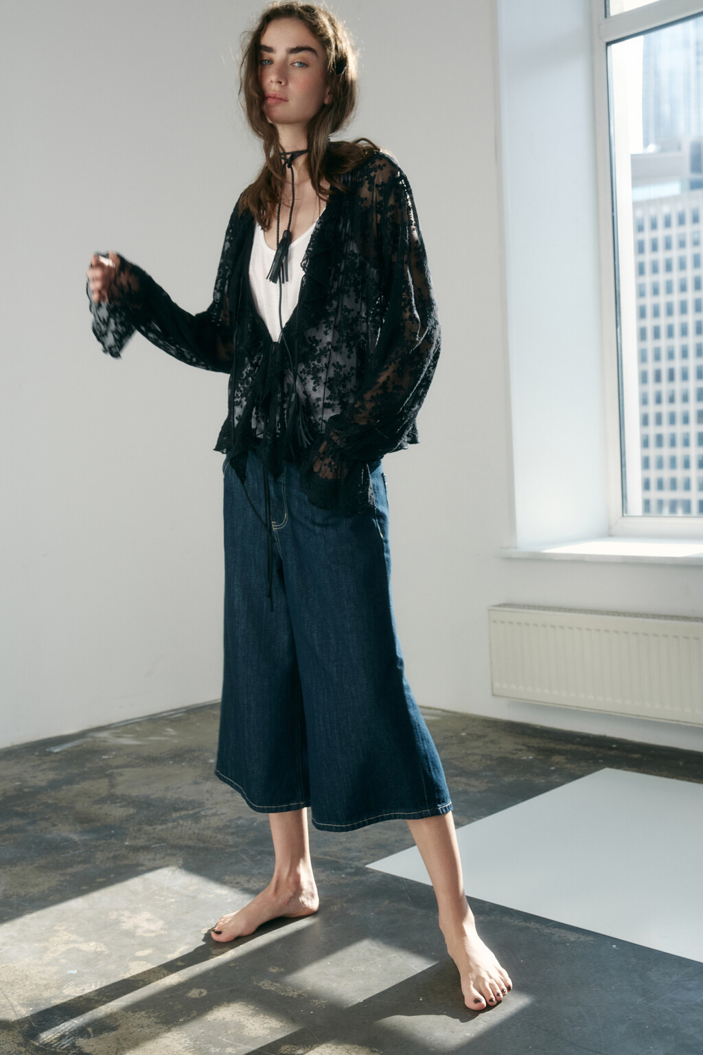 Блузка кружевная на шнуровке - цвет черный - 2