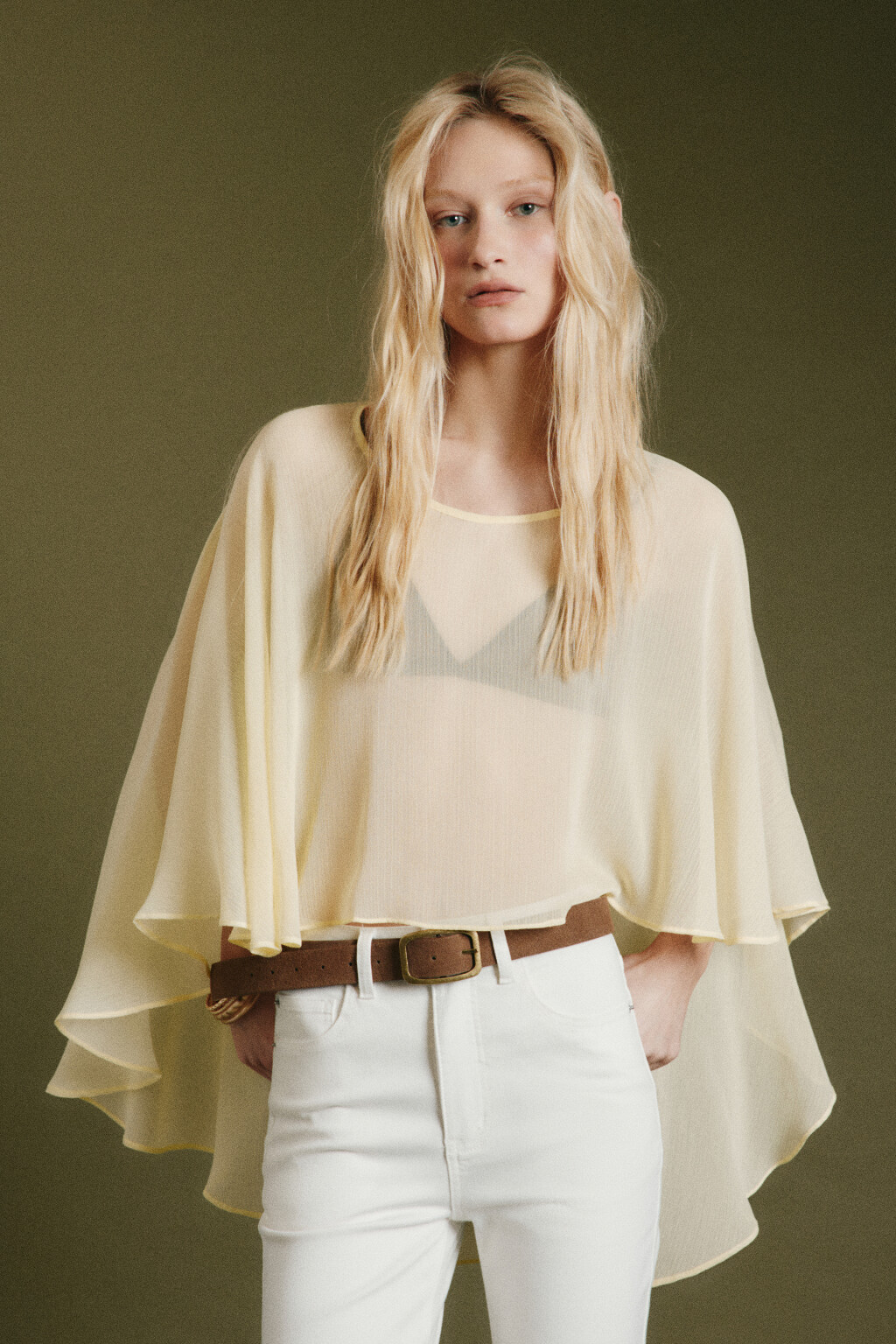 Кейп шифоновый полупрозрачный - цвет желтый - 3