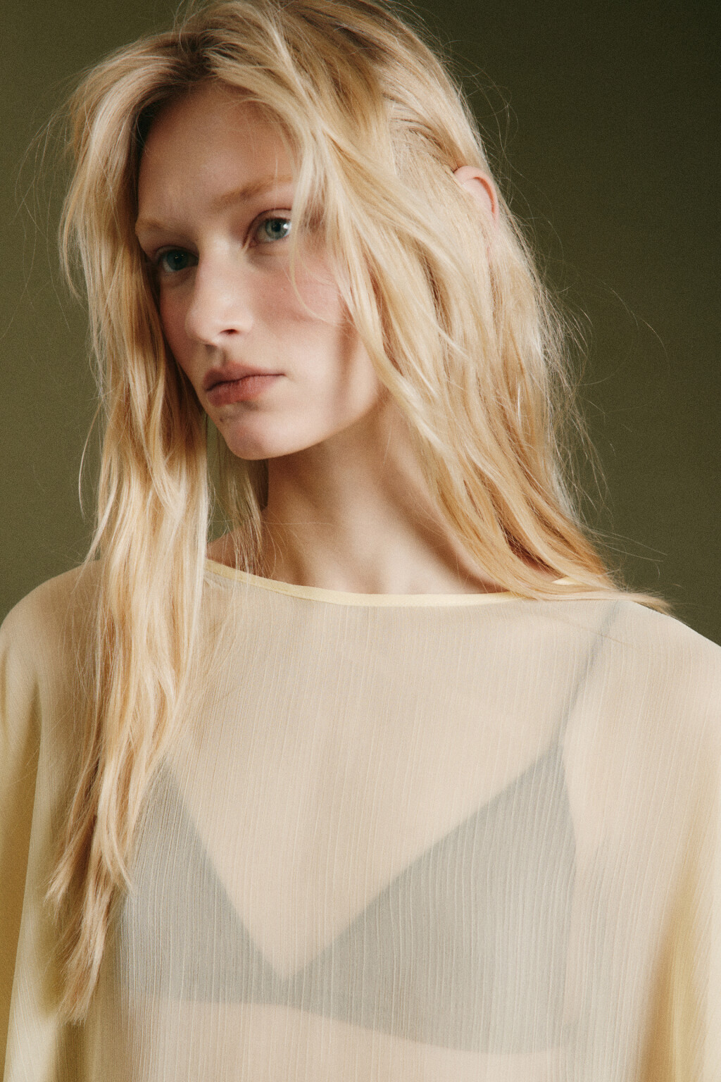 Кейп шифоновый полупрозрачный - цвет желтый - 6