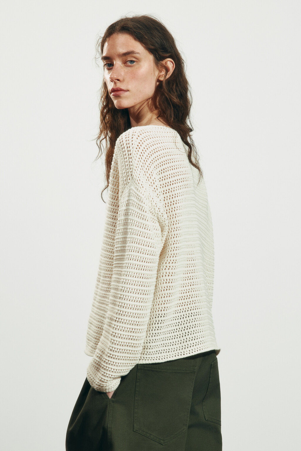 Джемпер кроше оверсайз на пуговицах - цвет ванильный - 3