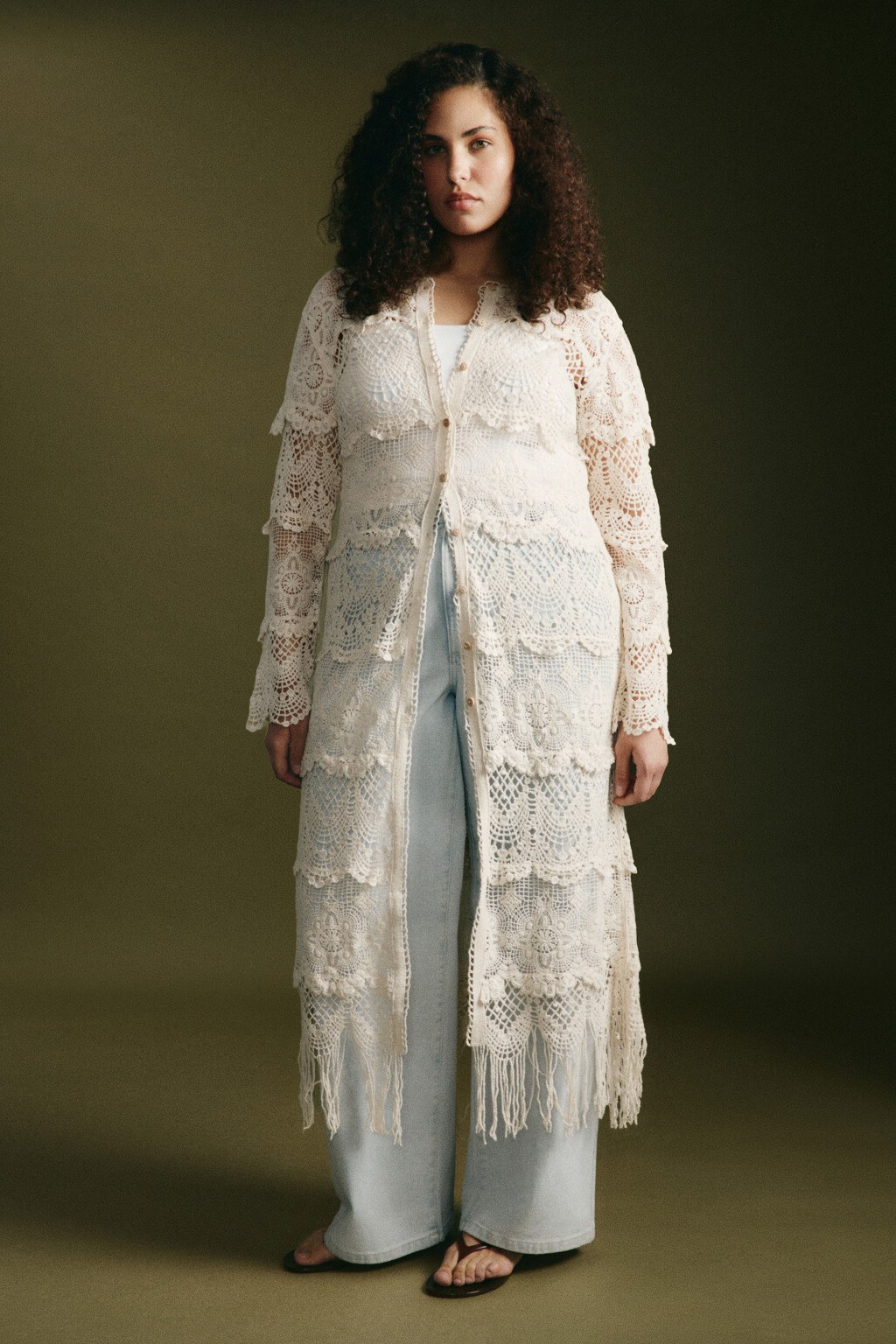 Кардиган кроше удлиненный с бахромой - цвет бежевый - 2