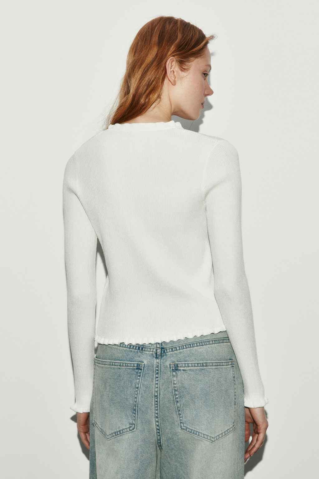 Кардиган вязаный полуприлегающий в рубчик - цвет молочный - 3