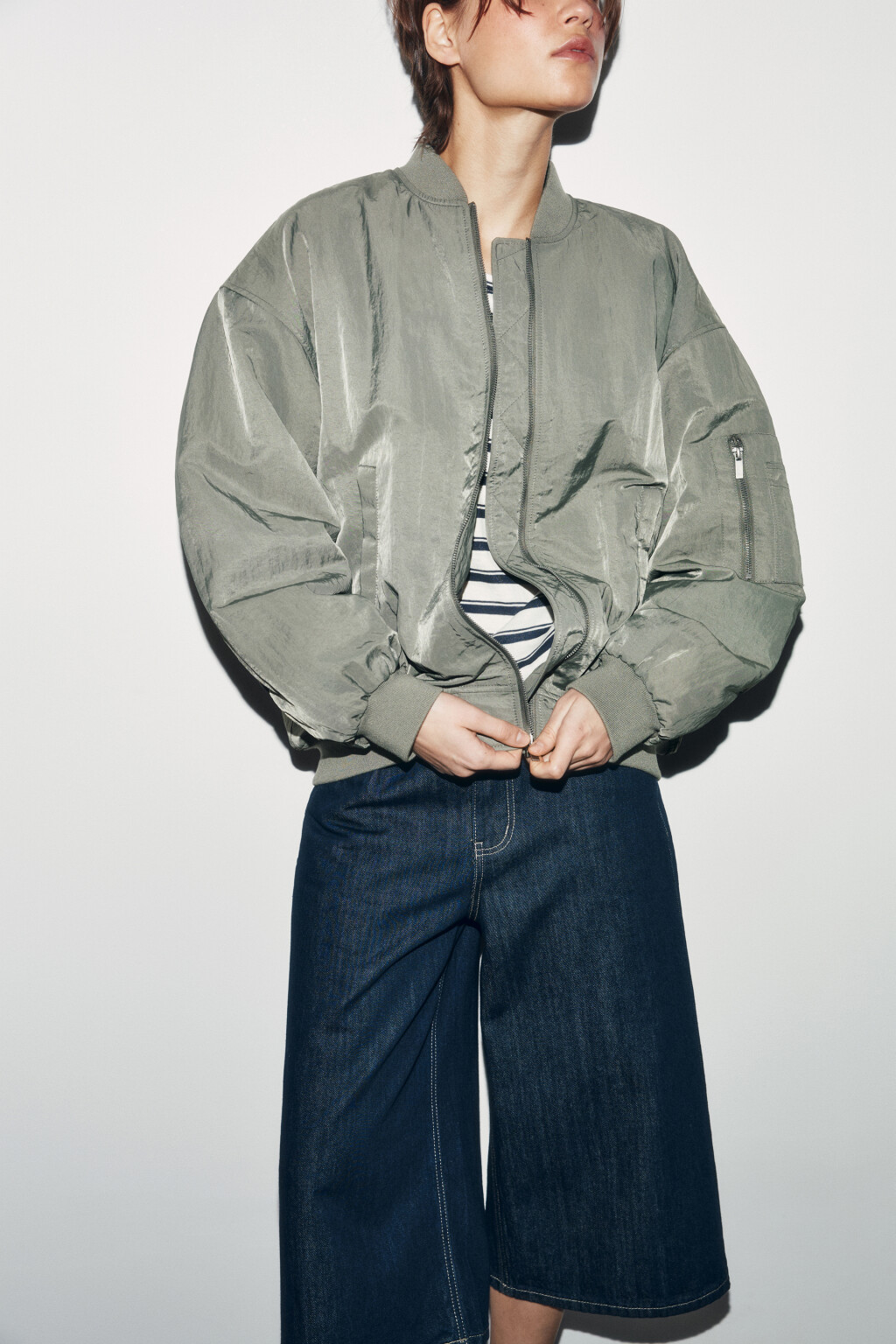 Куртка-бомбер свободная без капюшона - цвет зеленый - 1