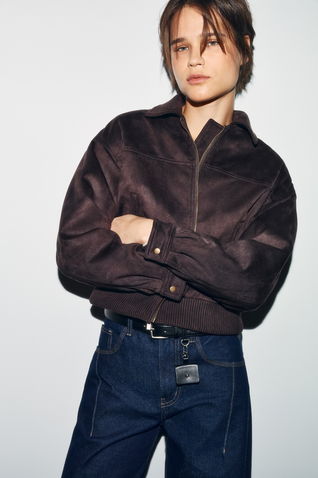 Куртка-бомбер с замшевой фактурой без капюшона - цвет коричневый - 1