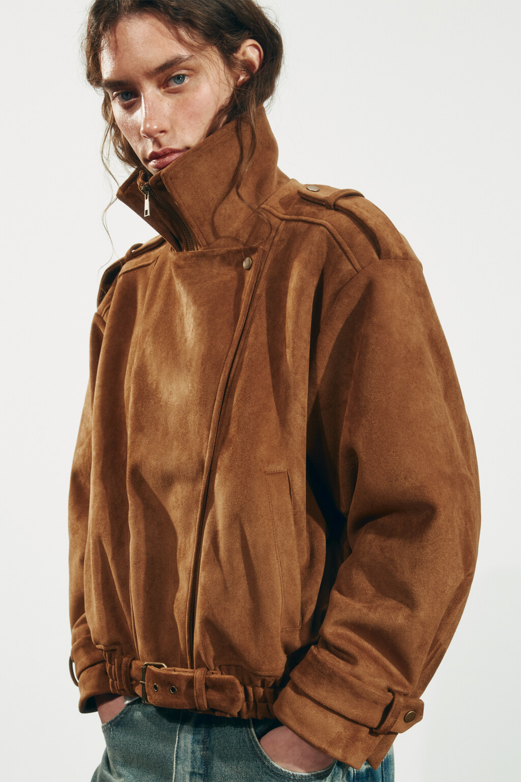 Куртка-бомбер с замшевой фактурой без капюшона - цвет коричневый - 1