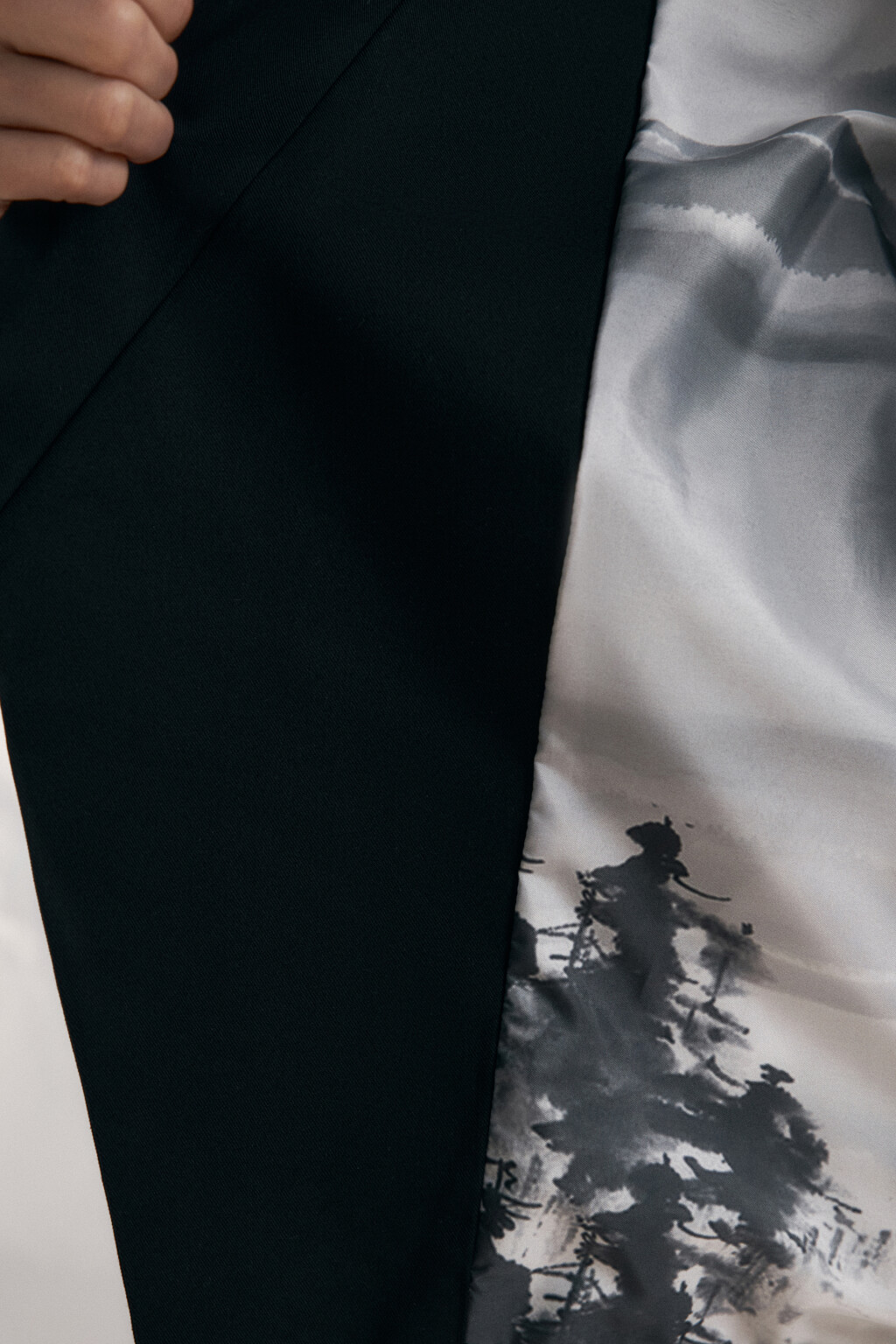 Куртка-кимоно на завязках хлопковая с лиоцеллом - цвет черный - 7