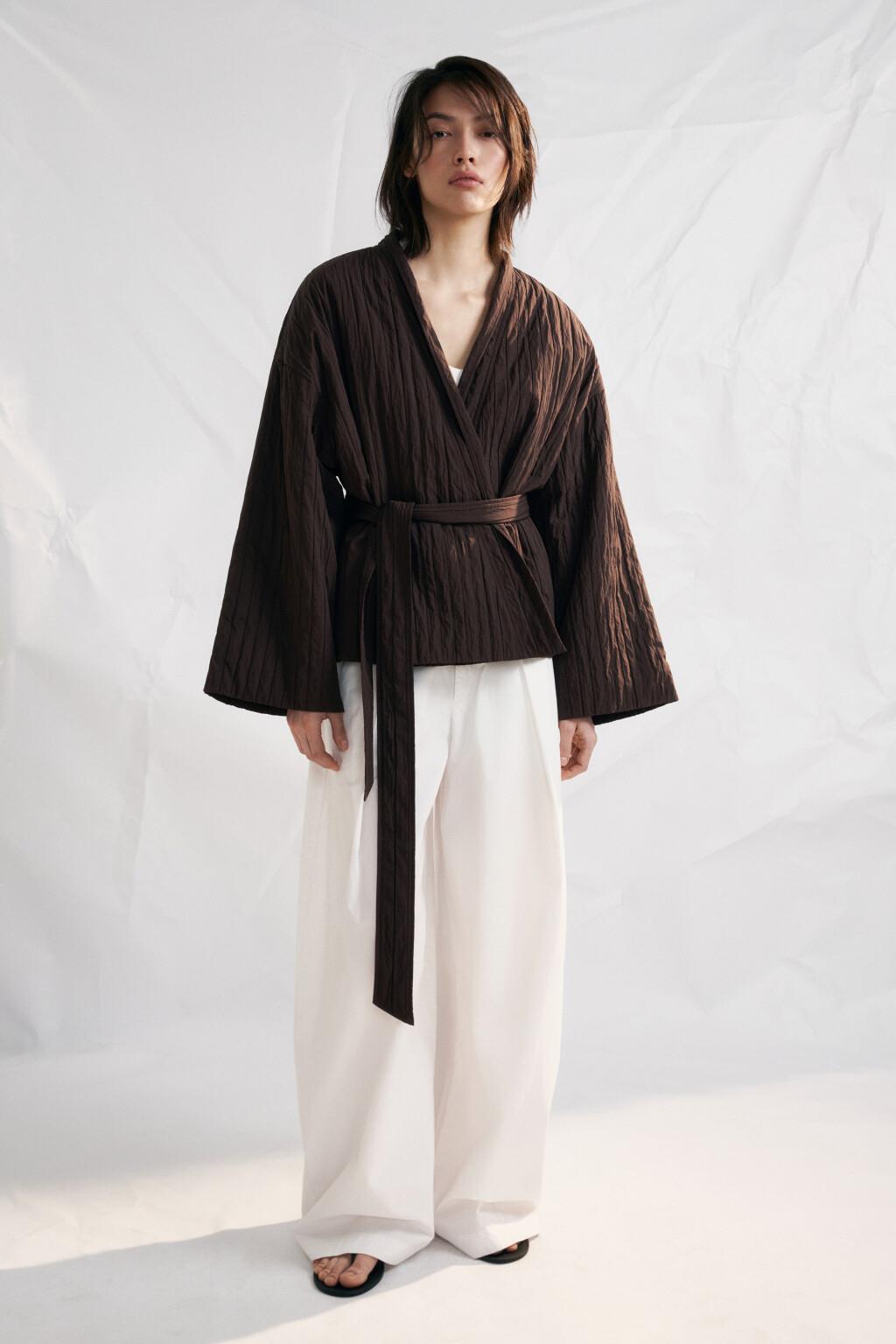 Куртка-кимоно стеганая утепленная без капюшона - цвет коричневый - 4