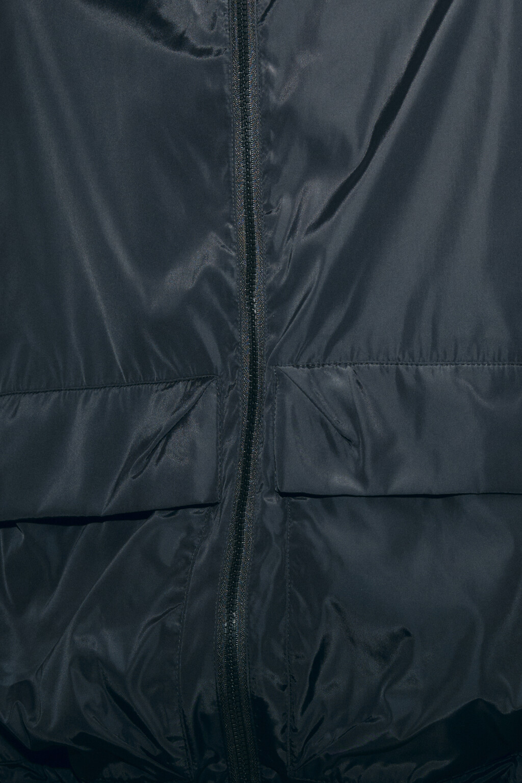 Куртка-ветровка с капюшоном - цвет черный - 5