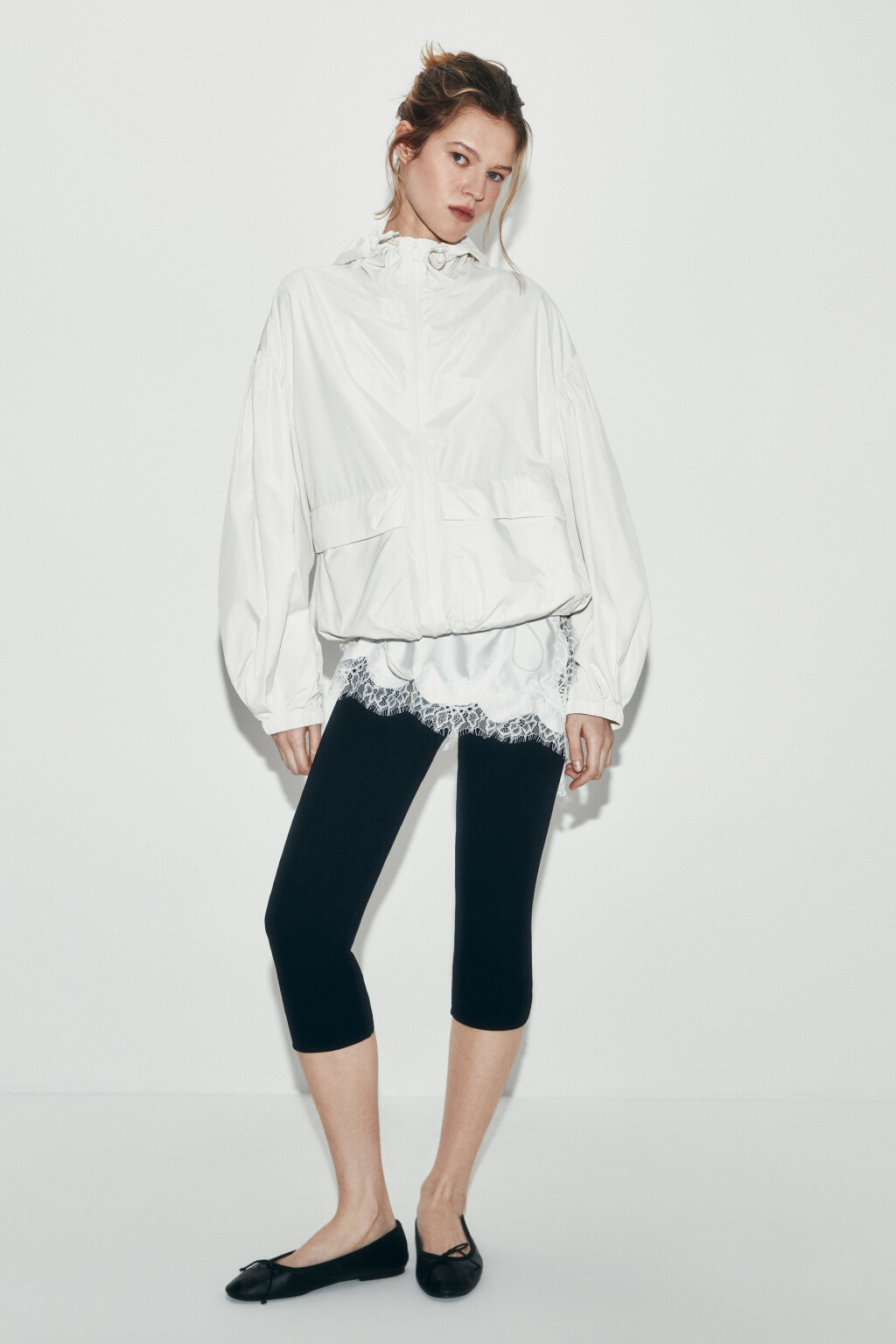 Куртка-ветровка с капюшоном - цвет молочный - 5