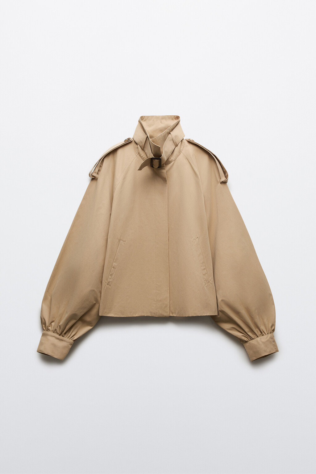 Плащ-тренчкот укороченный с воротником-стойкой на ремешке - цвет бежевый - 9