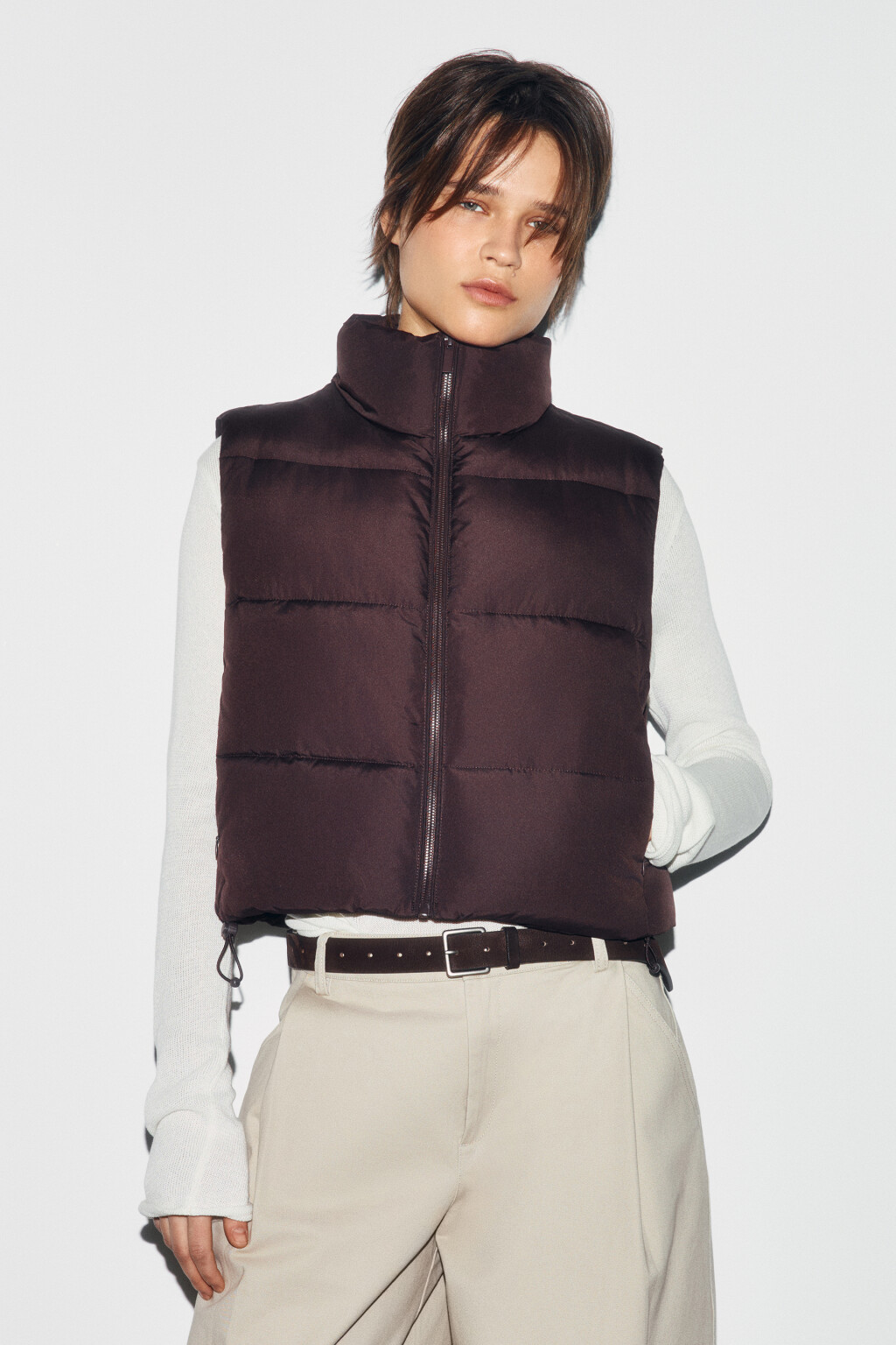 Жилет стеганый утепленный с воротником-стойкой - цвет коричневый - 3