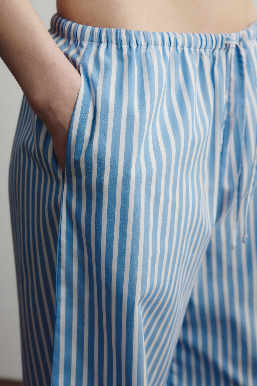 Брюки домашние хлопковые в полоску на завязках - цвет синий - 6