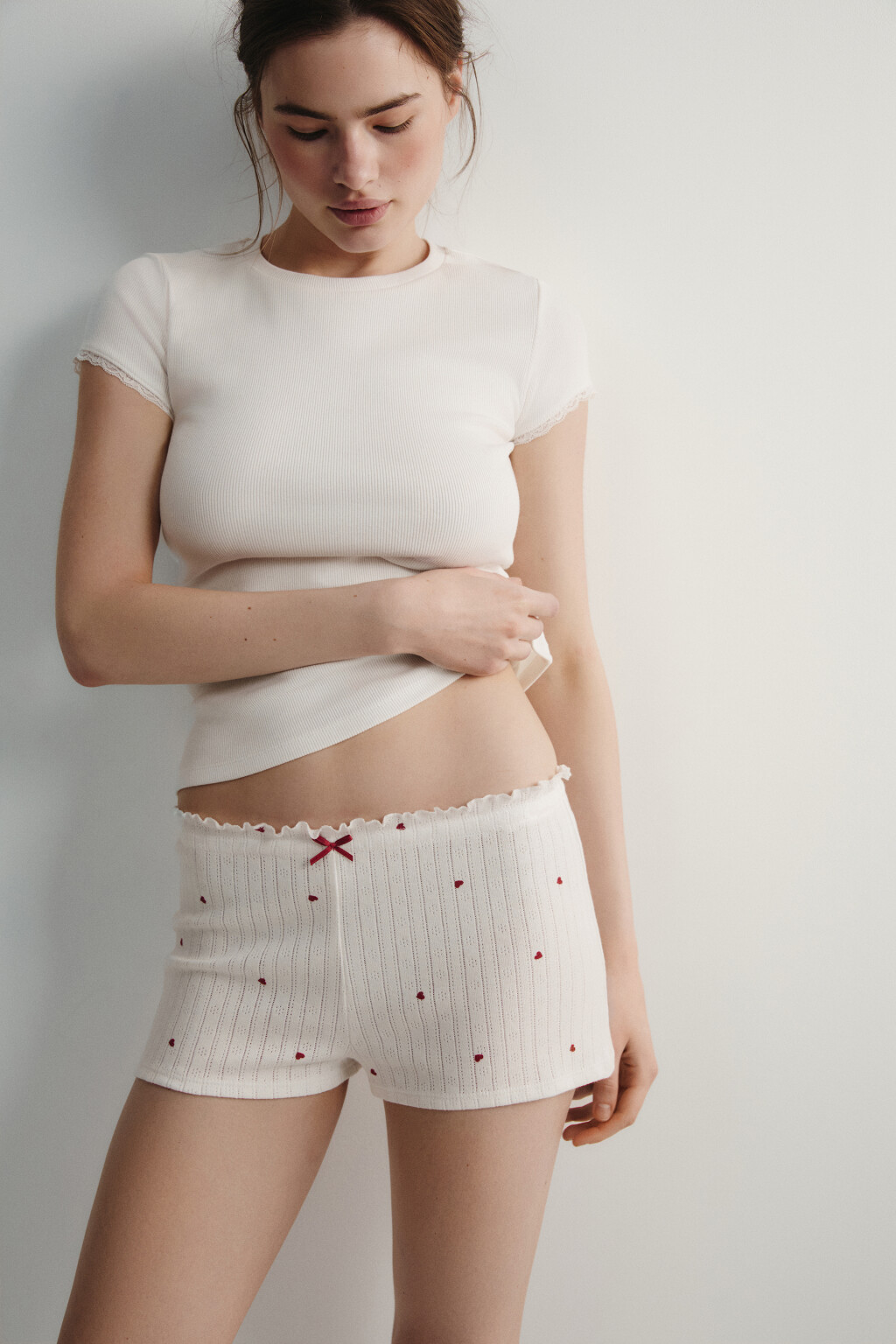 Шорты домашние хлопковые ажурные - цвет красный - 1