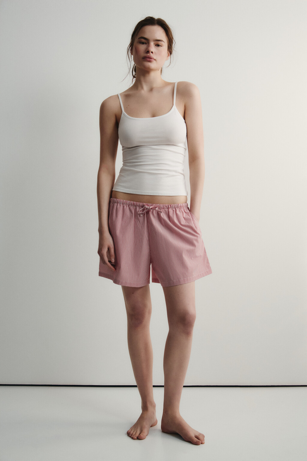 Шорты домашние хлопковые в полоску на завязках - цвет красный - 4