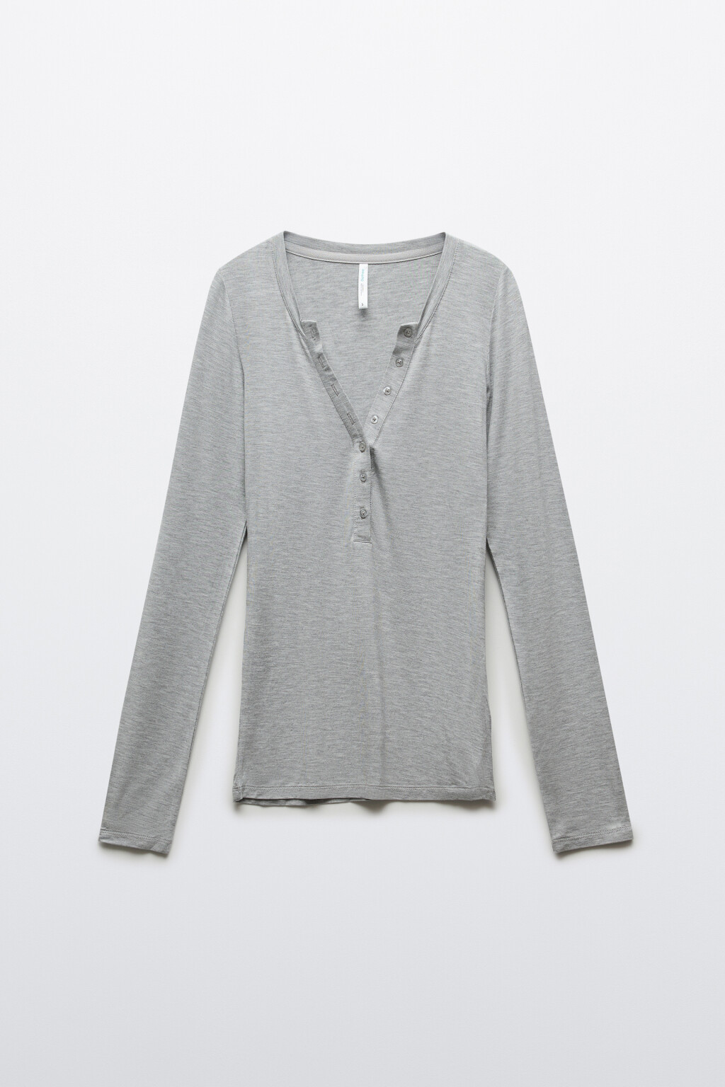 Лонгслив домашний вискозный на пуговицах - цвет серый - 1