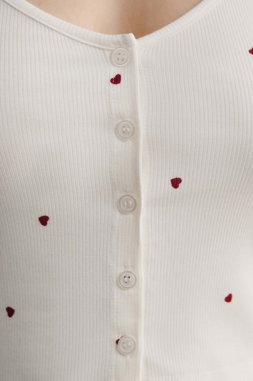 Лонгслив домашний вискозный на пуговицах - цвет красный - 5