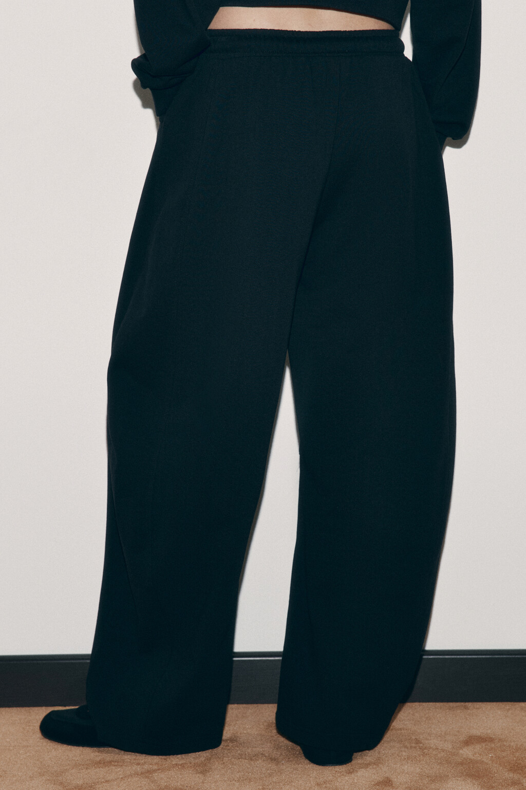 брюки barrel fit из футера со средней посадкой - цвет черный - 4