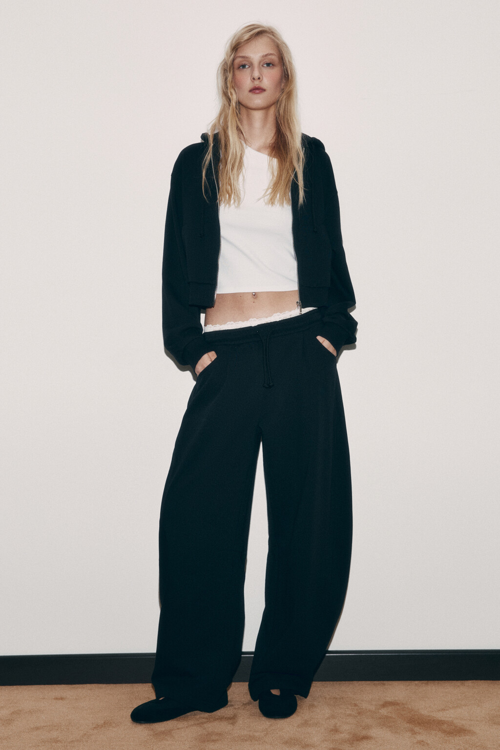 брюки barrel fit из футера со средней посадкой - цвет черный - 5