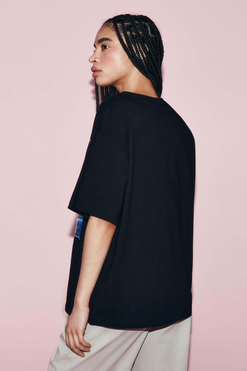 Футболка хлопковая оверсайз с принтом - цвет черный - 4