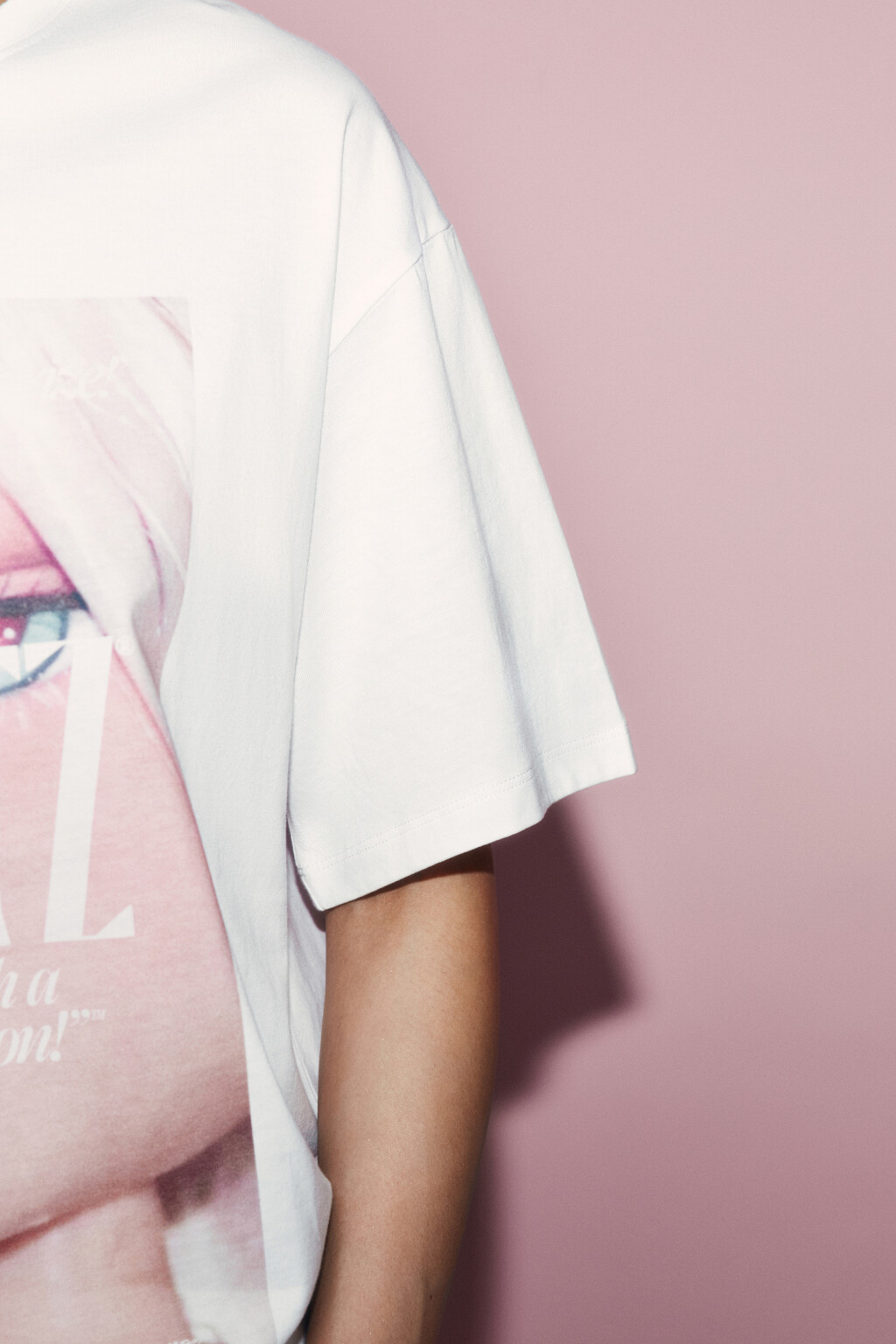 Футболка хлопковая оверсайз с принтом - цвет белый - 8