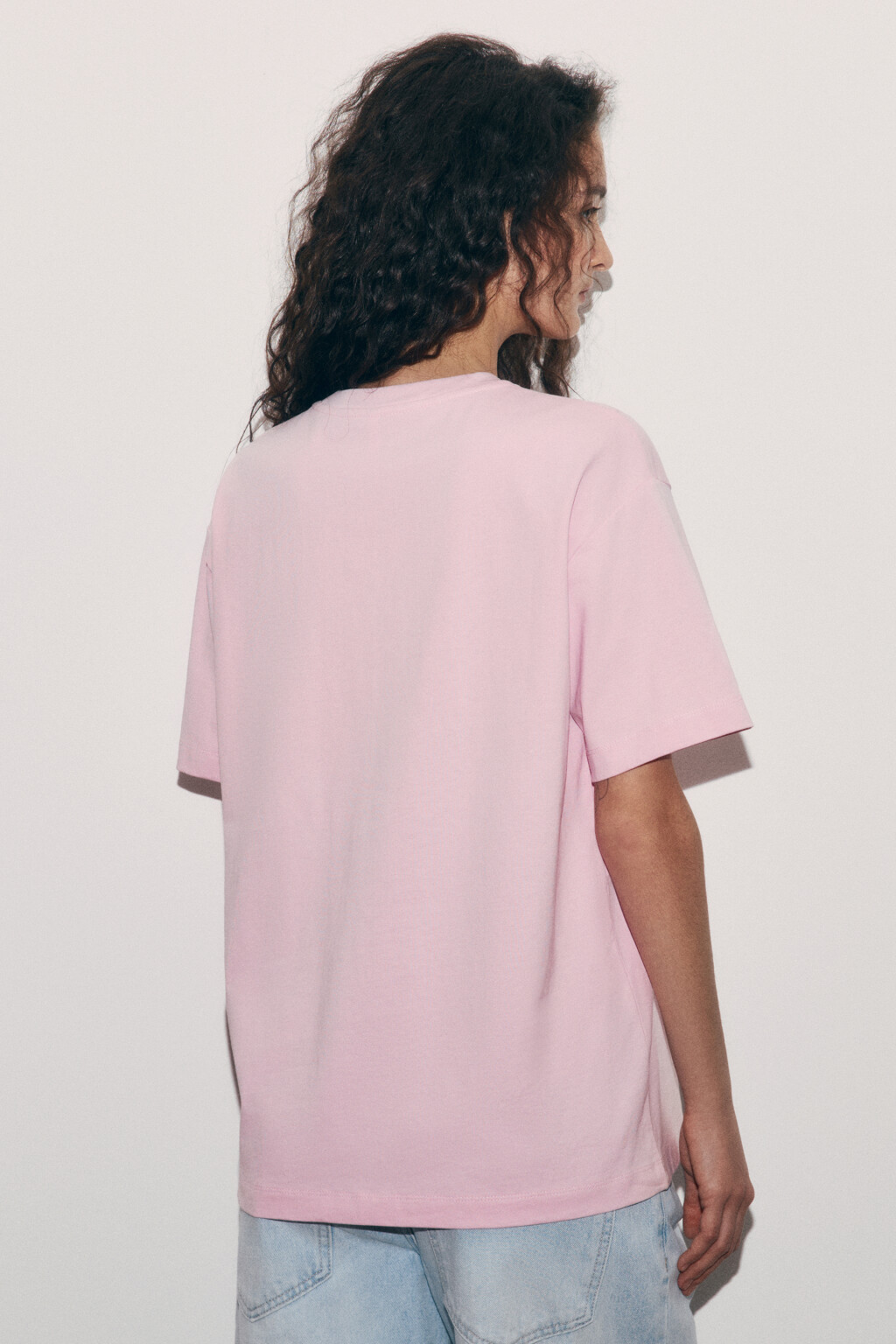 Футболка хлопковая оверсайз с принтом - цвет розовый - 4