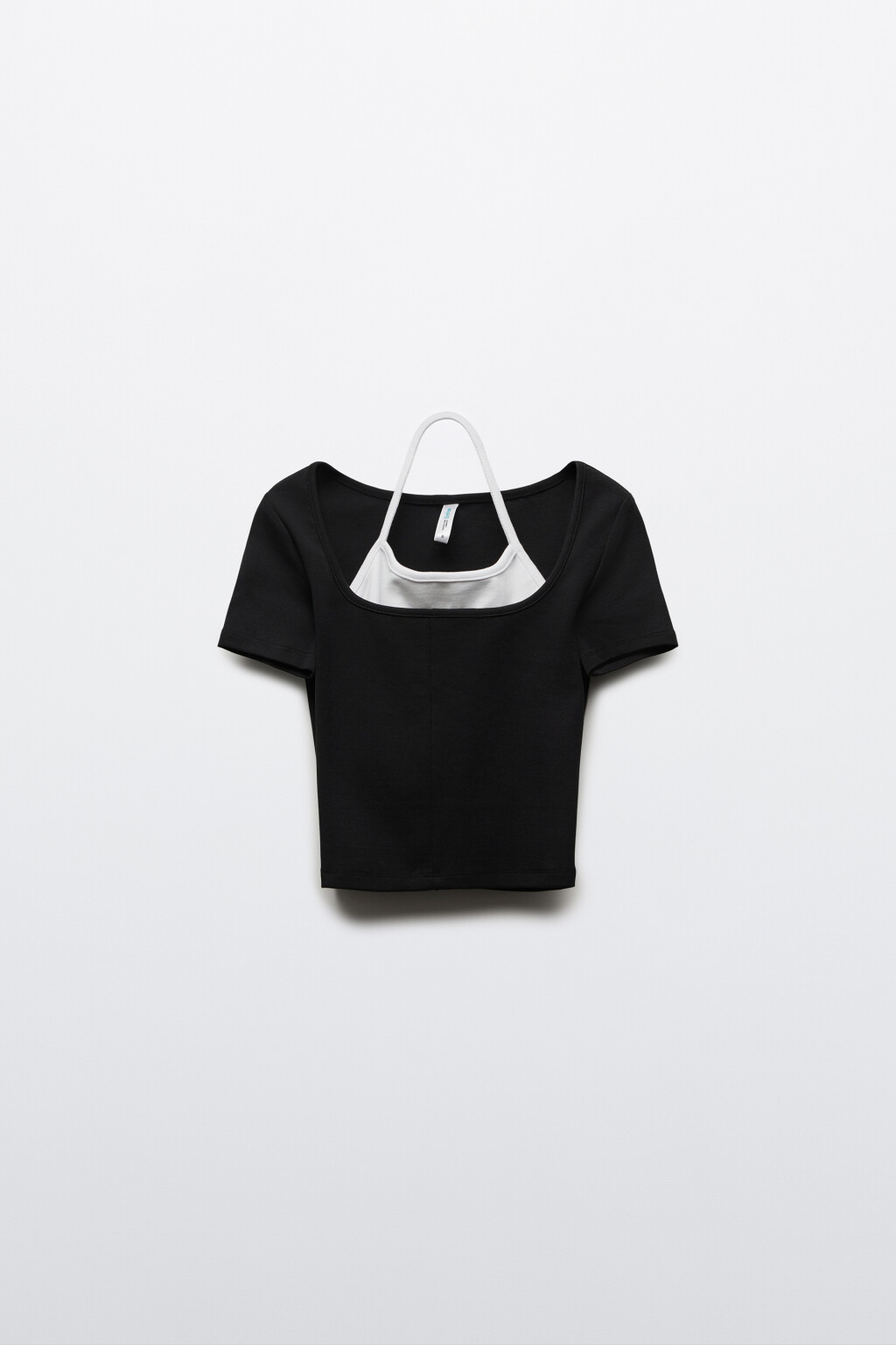 Футболка облегающая укороченная с имитацией топа - цвет черный - 1