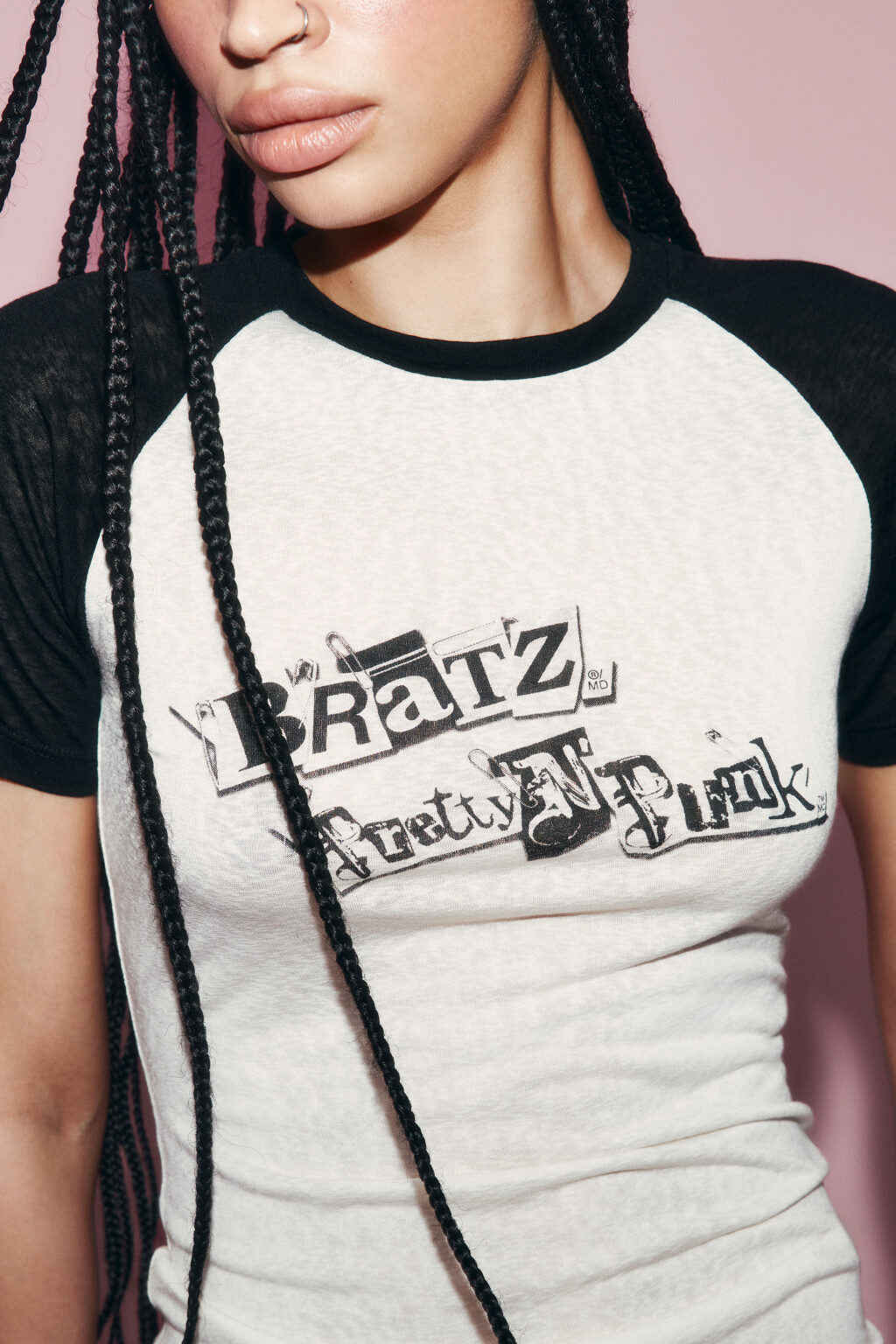 Футболка облегающая с контрастными рукавами и принтом - цвет бежевый - 6