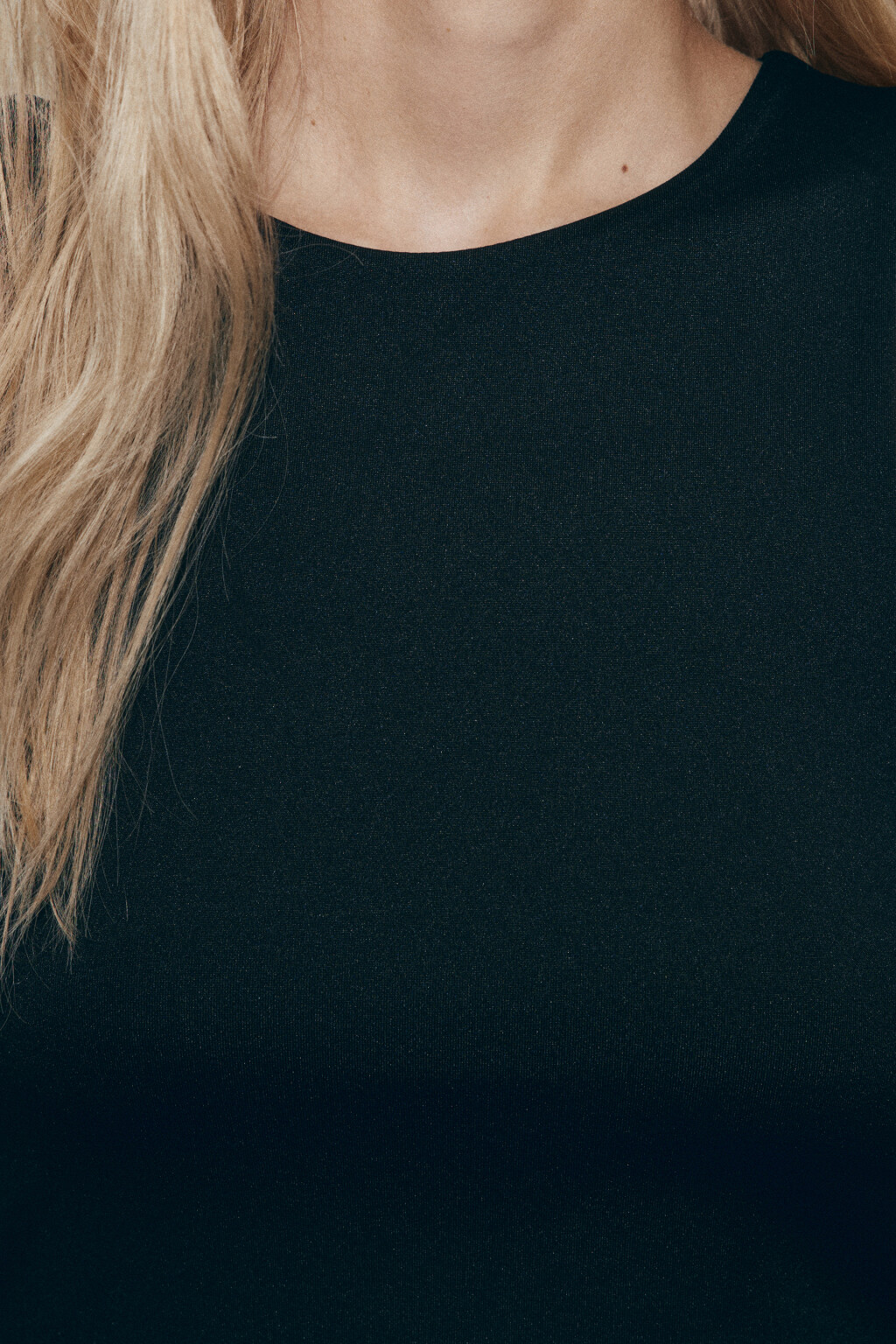 Майка-топ трикотажная облегающая - цвет черный - 5