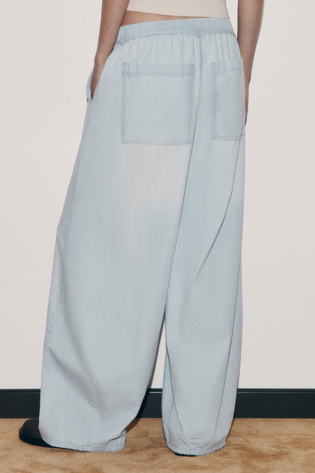 Джинсы barrel fit со средней посадкой на резинке - цвет голубой - 3