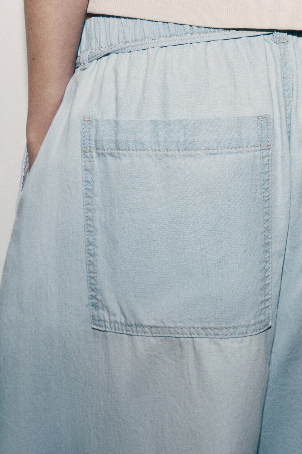 Джинсы barrel fit со средней посадкой на резинке - цвет голубой - 6