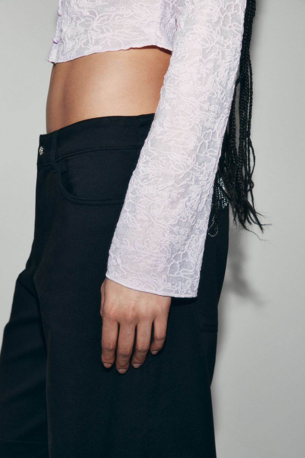 Лонгслив облегающий кружевной на пуговицах - цвет сиреневый - 6