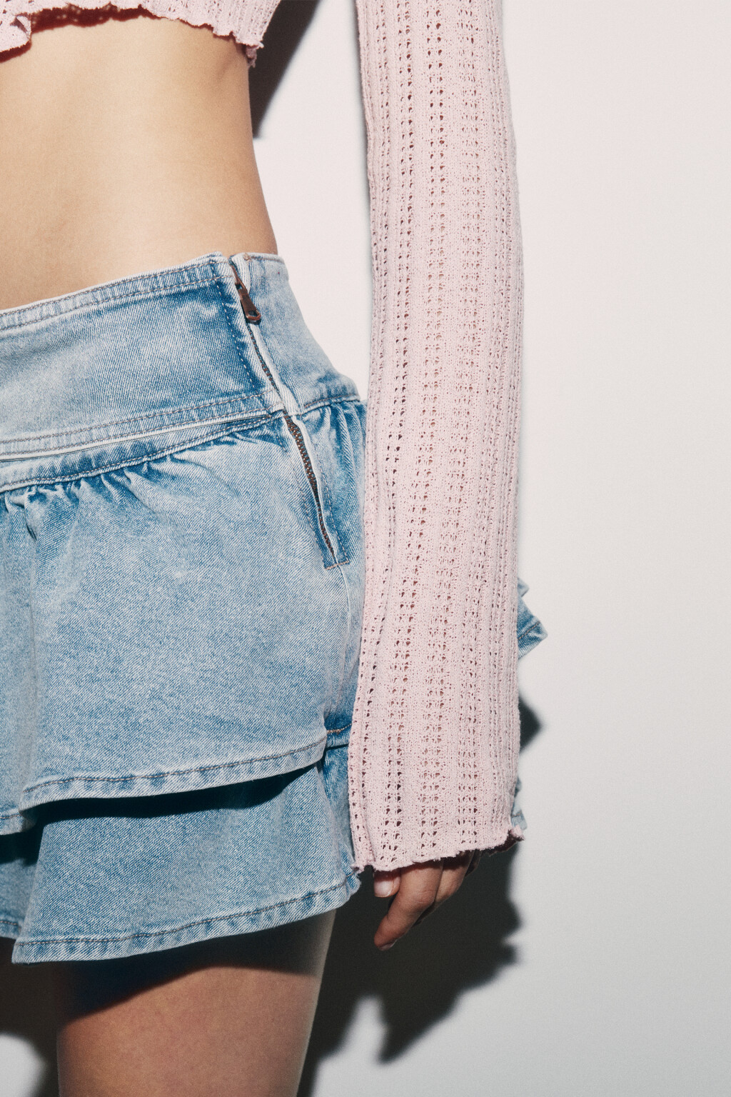 Блузка укороченная ажурная на завязках - цвет розовый - 6