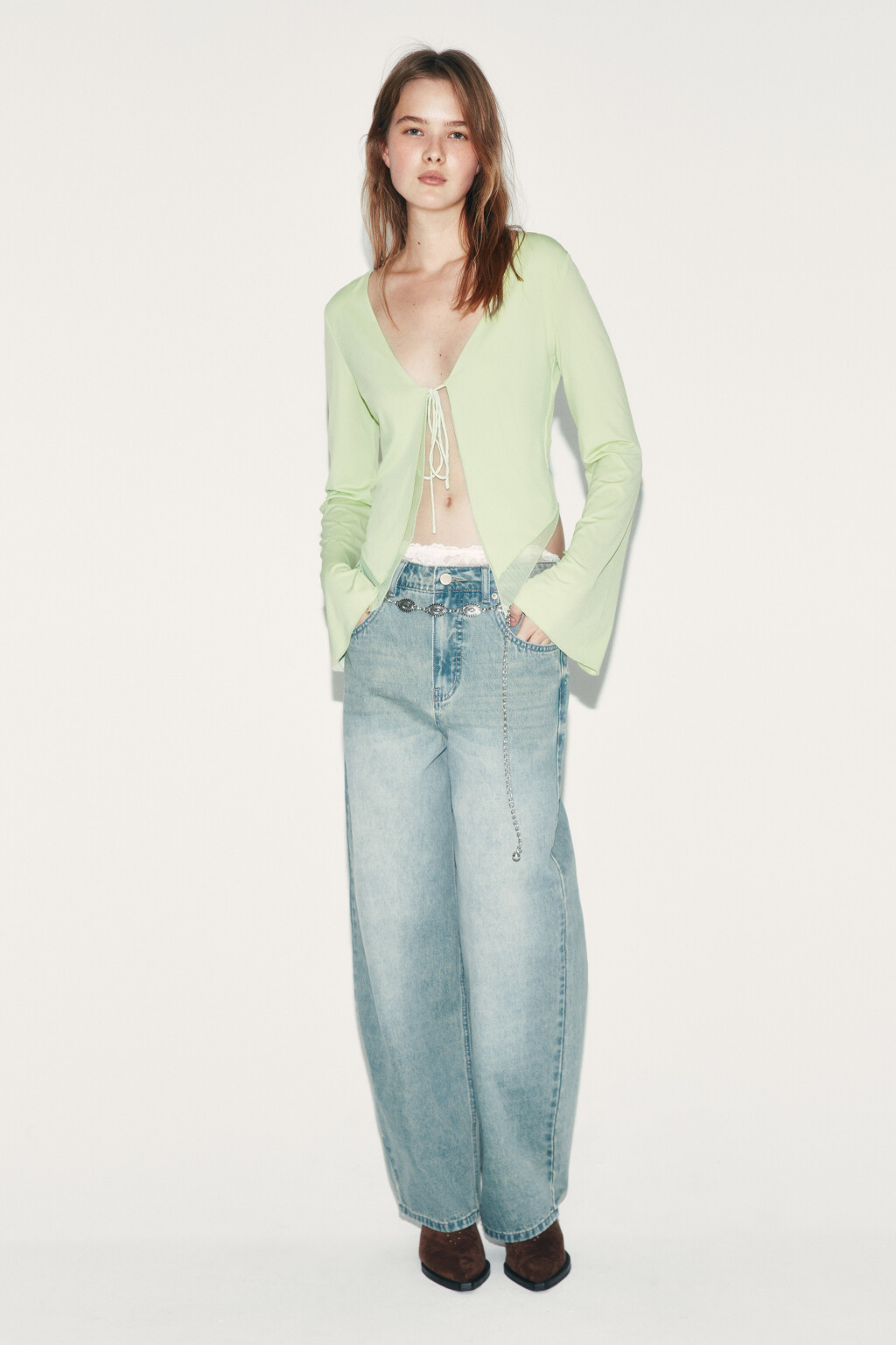 Блузка облегающая с расклешенными рукавами - цвет зеленый - 5