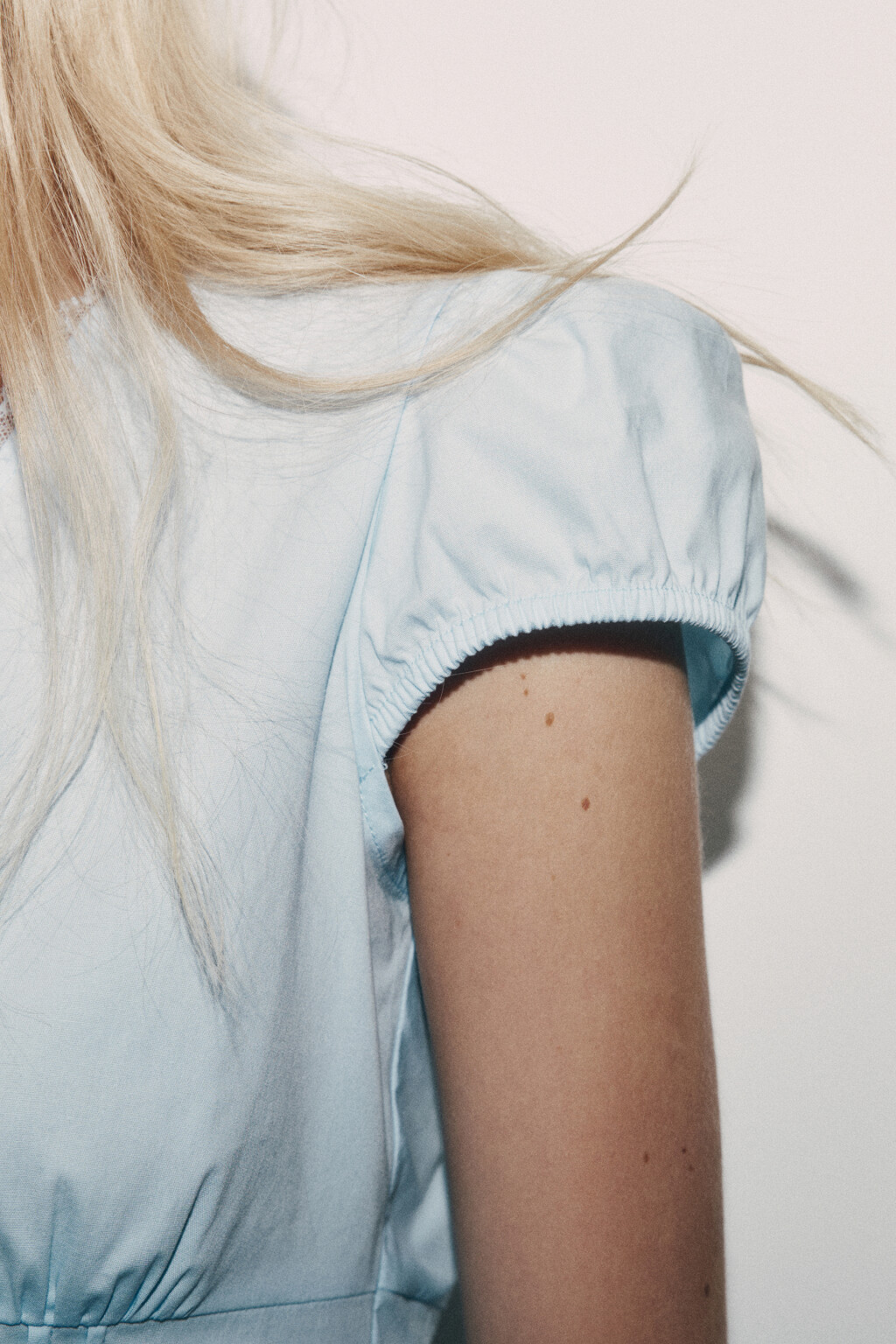 Рубашка хлопковая с рукавами-фонариками - цвет голубой - 6