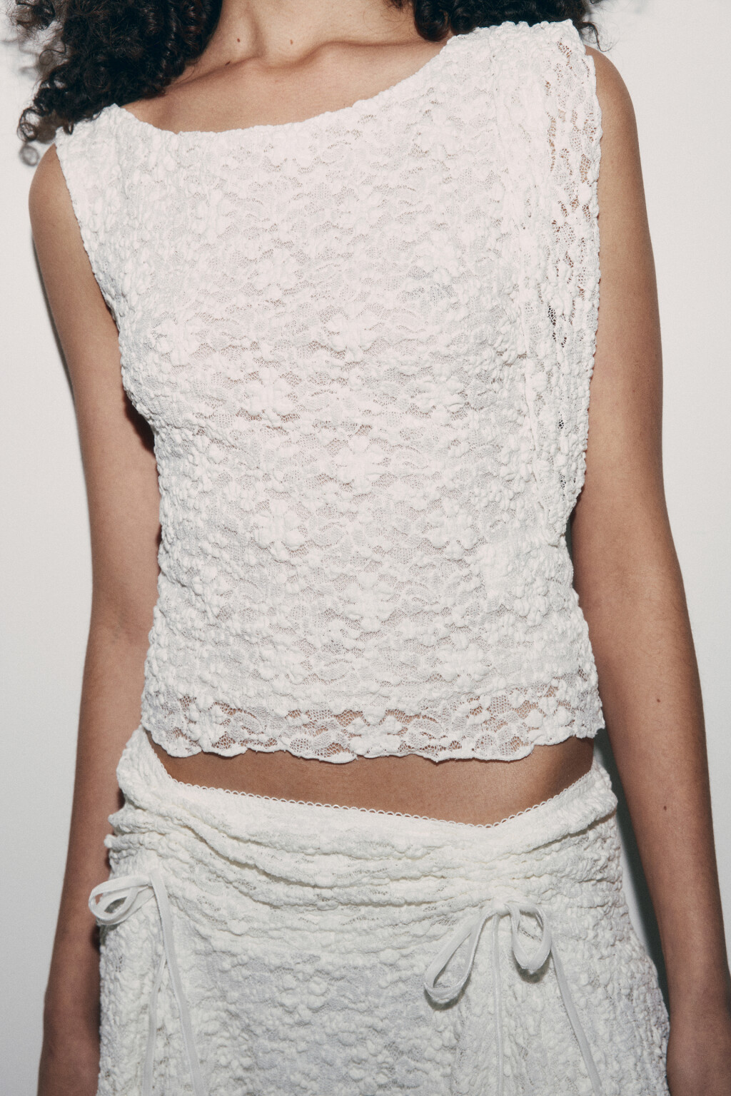 Блузка-топ ажурная - цвет молочный - 5