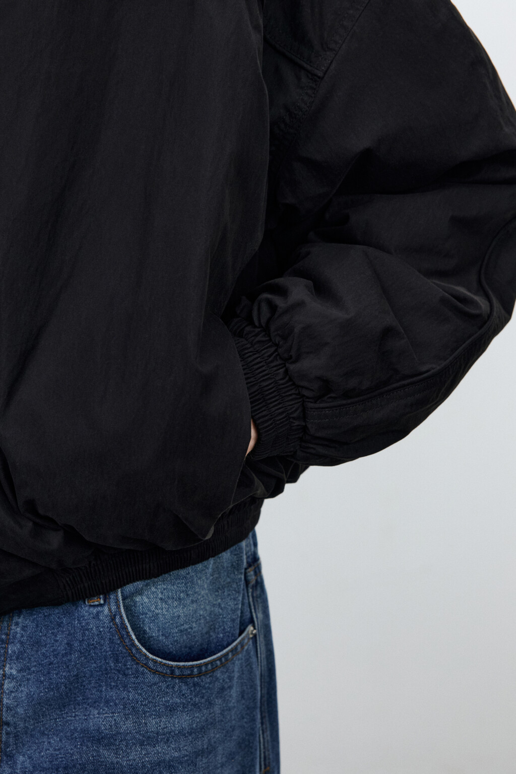 Куртка-бомбер с капюшоном - цвет черный - 7