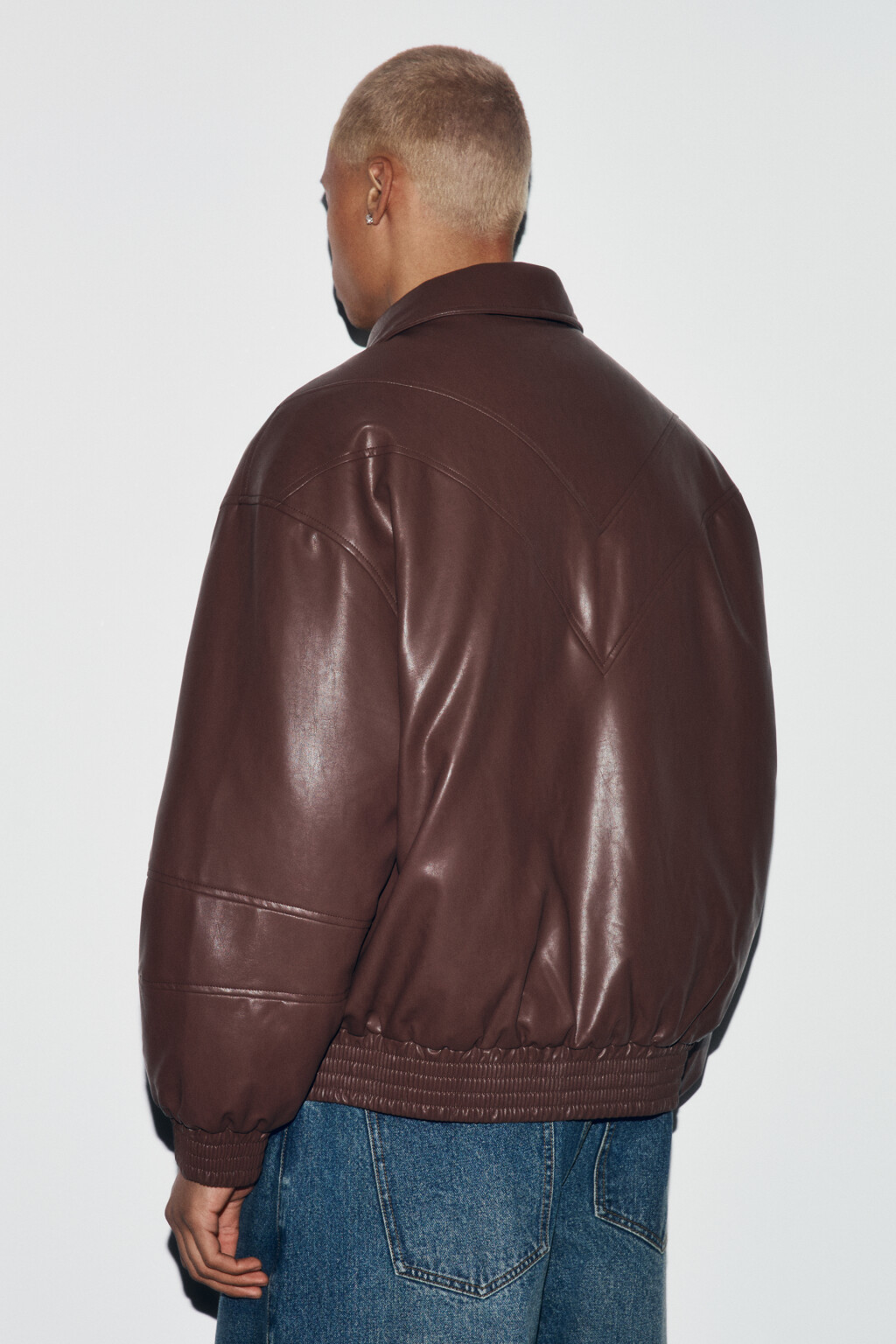 Куртка из искусственной кожи утепленная с отложным воротником - цвет коричневый - 4