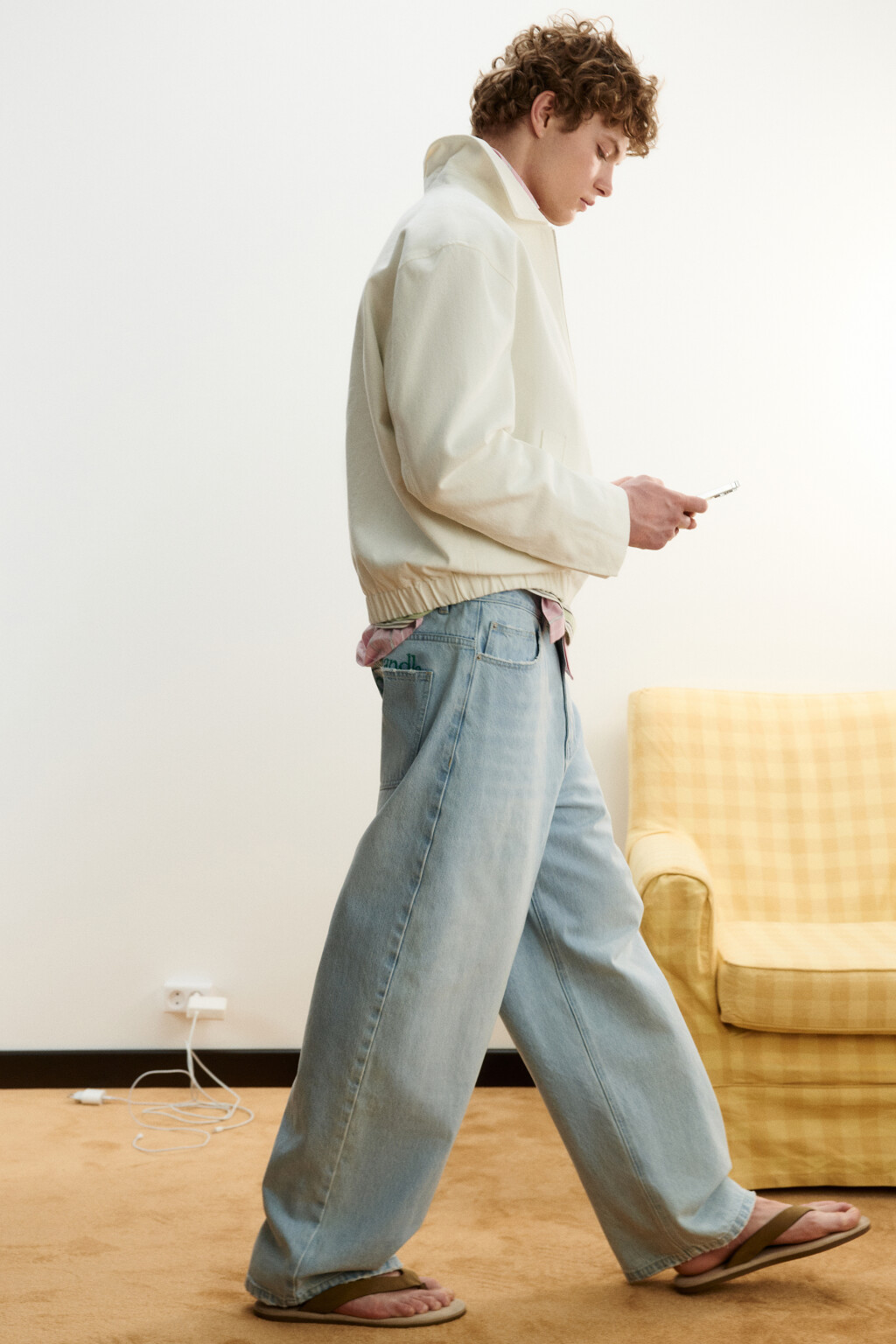 Куртка джинсовая с отложным воротником на молнии - цвет ванильный - 1