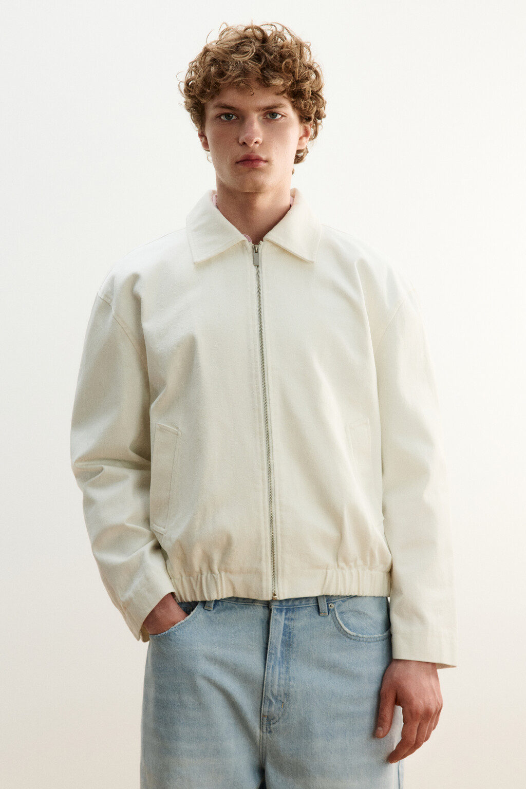 Куртка джинсовая с отложным воротником на молнии - цвет ванильный - 3