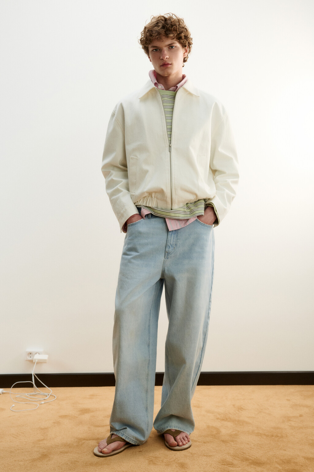 Куртка джинсовая с отложным воротником на молнии - цвет ванильный - 5