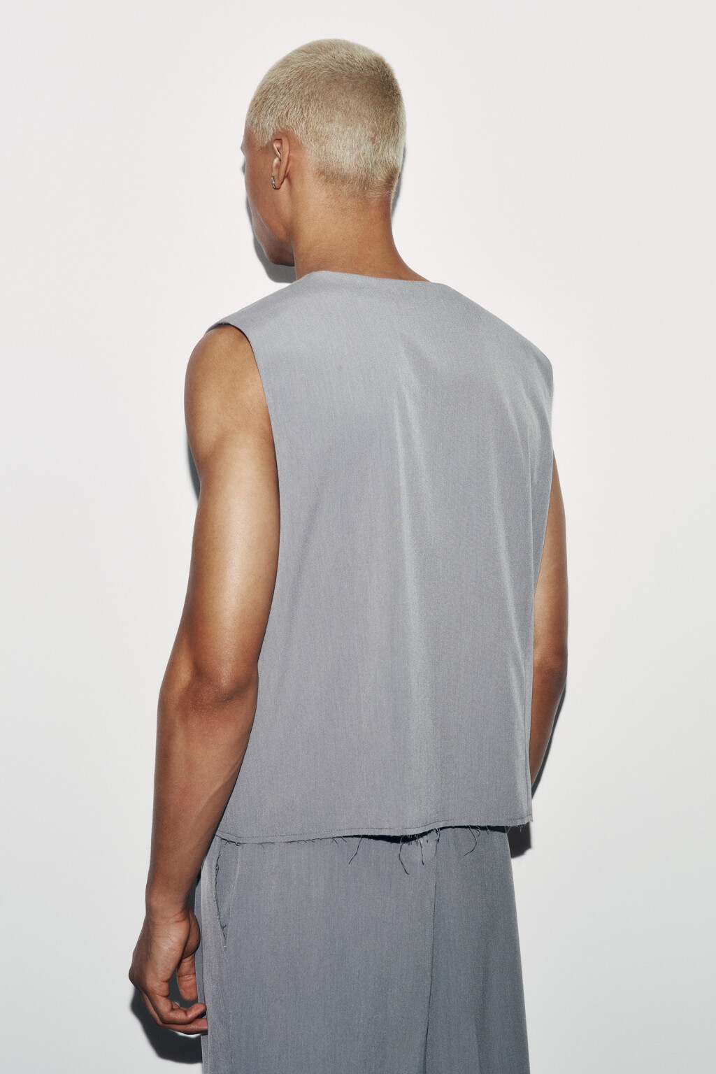 Жилет костюмный укороченный - цвет серый - 3