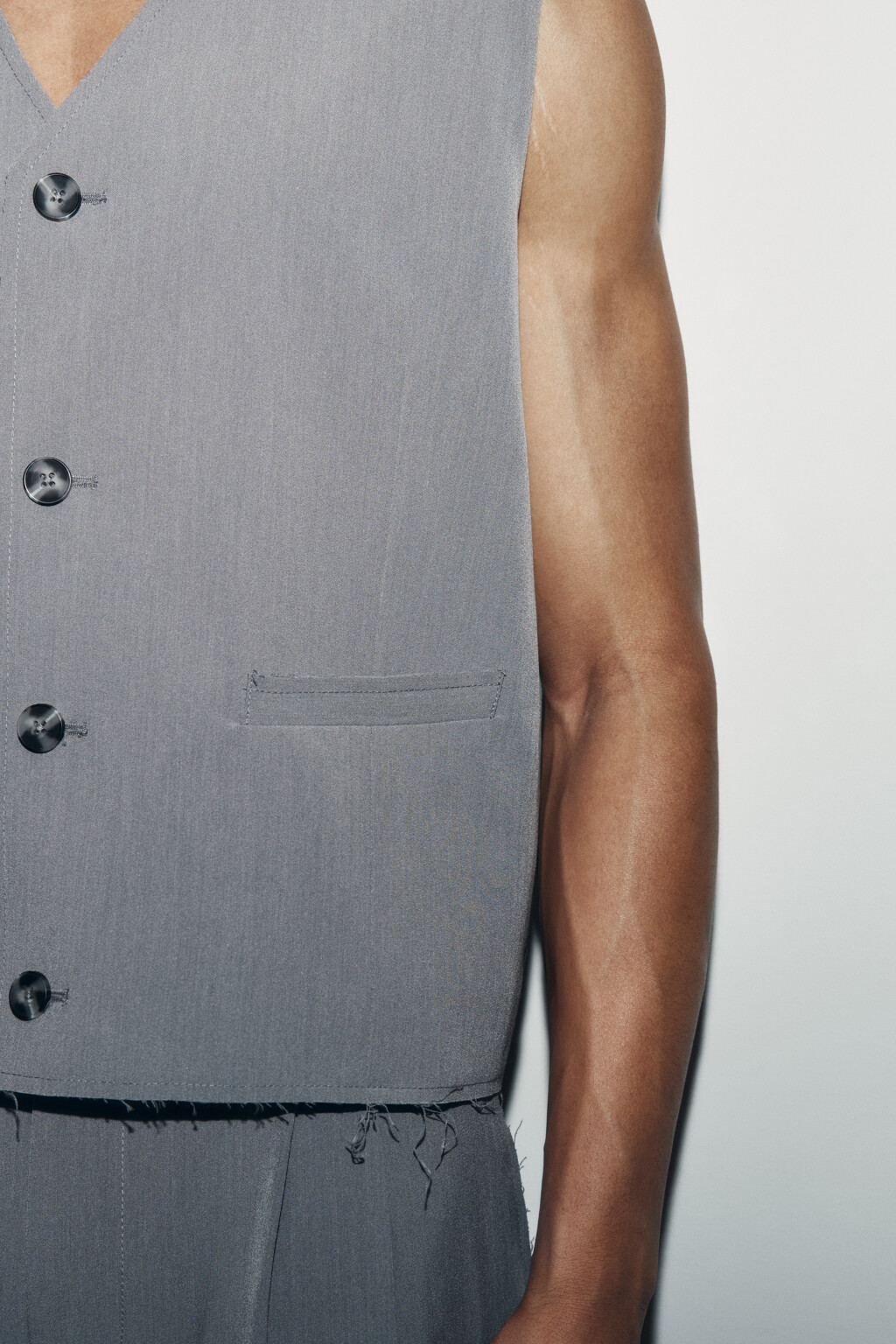 Жилет костюмный укороченный - цвет серый - 6