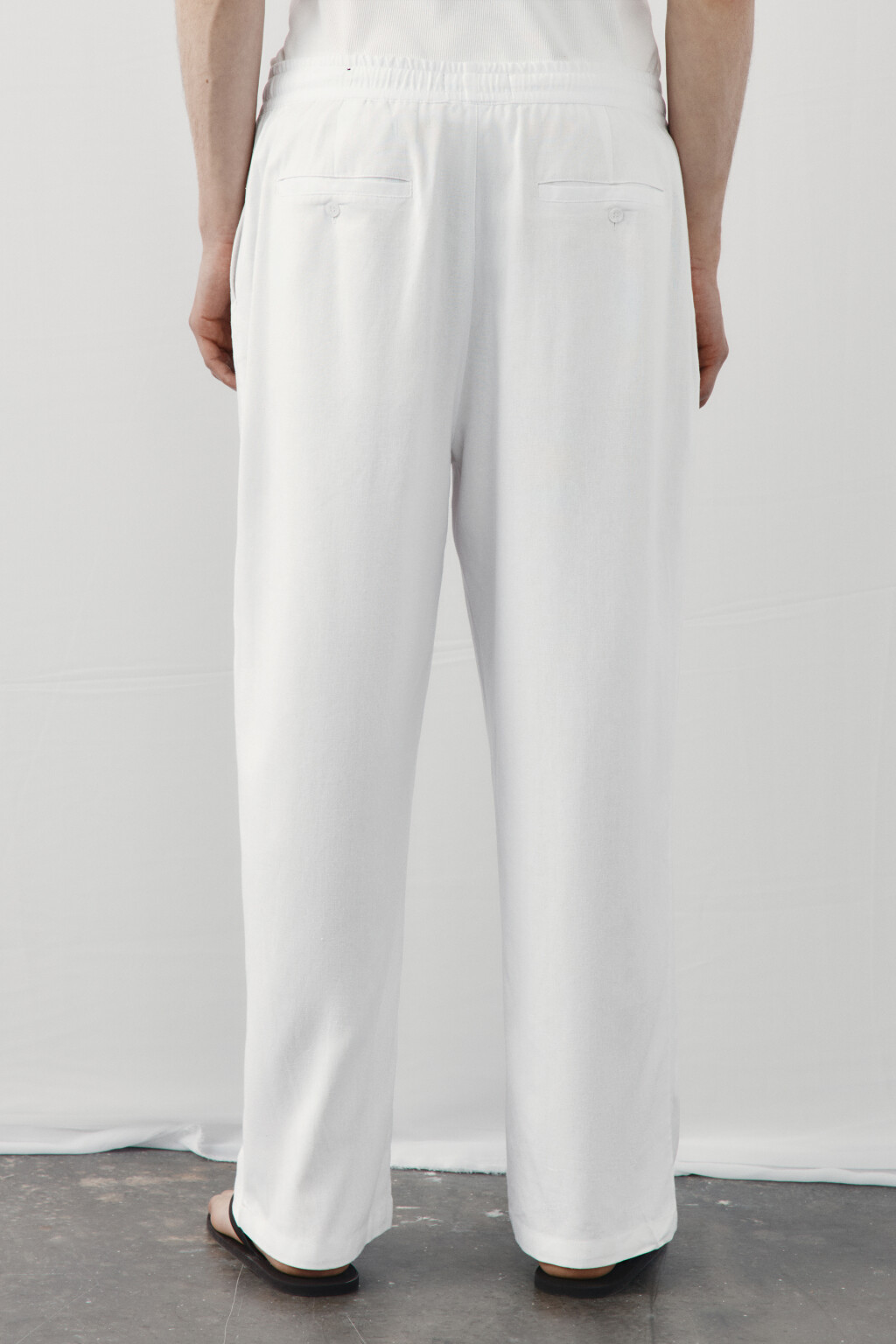 Брюки широкие трикотажные на завязках со льном - цвет белый - 3