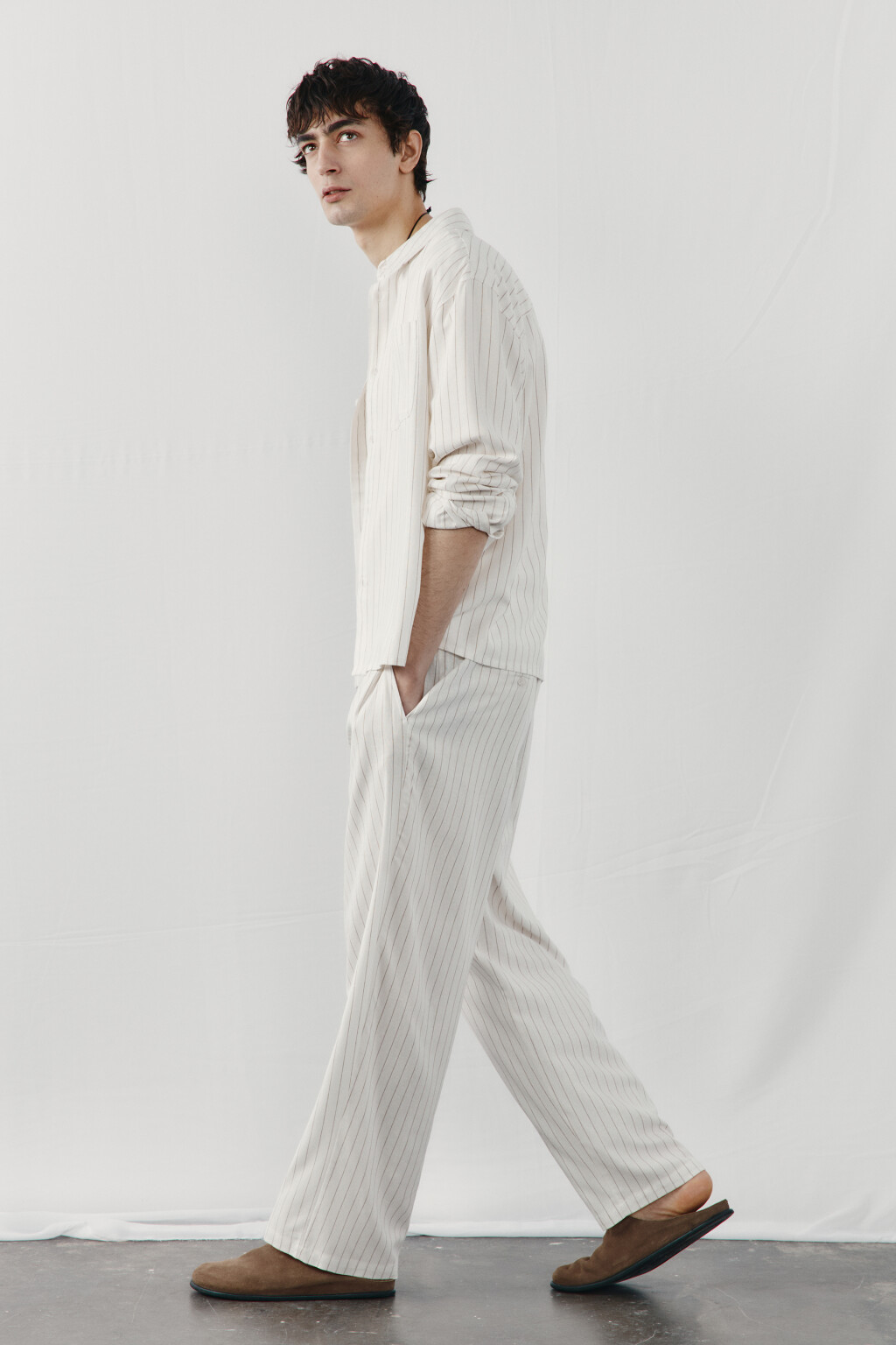 Брюки широкие трикотажные на завязках со льном - цвет бежевый - 2