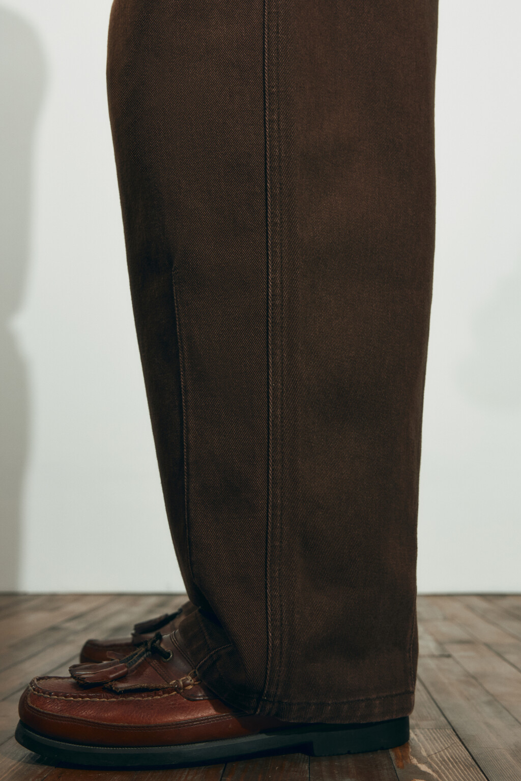 Брюки wide leg со средней посадкой в рубчик - цвет коричневый - 8