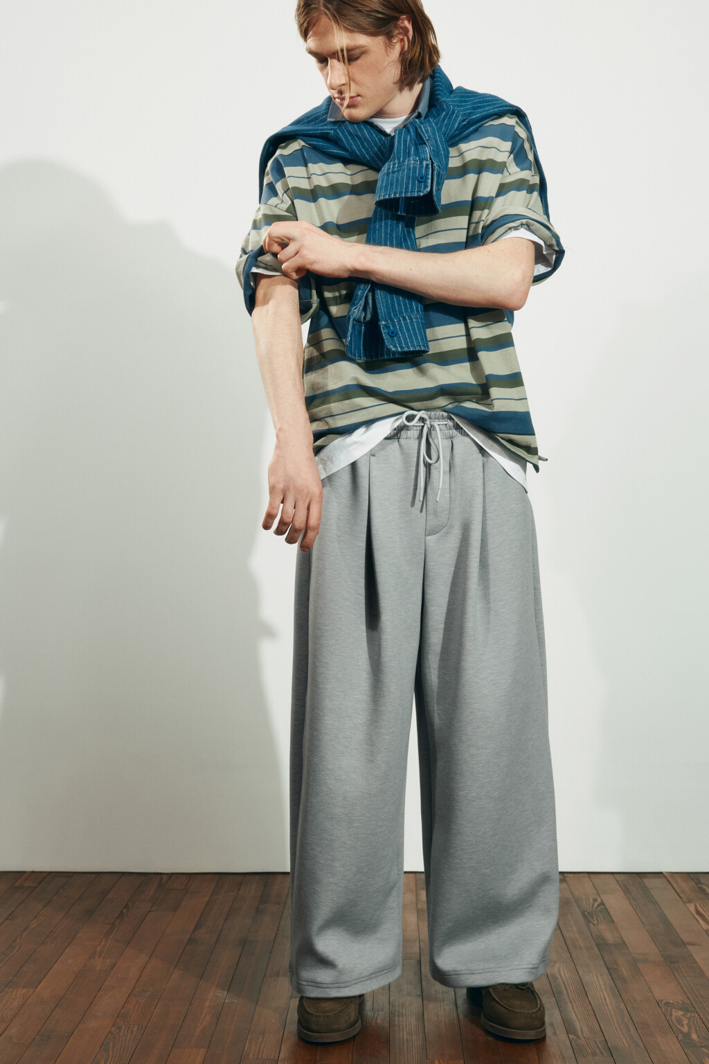 Брюки wide leg со средней посадкой на завязках - цвет серый - 1