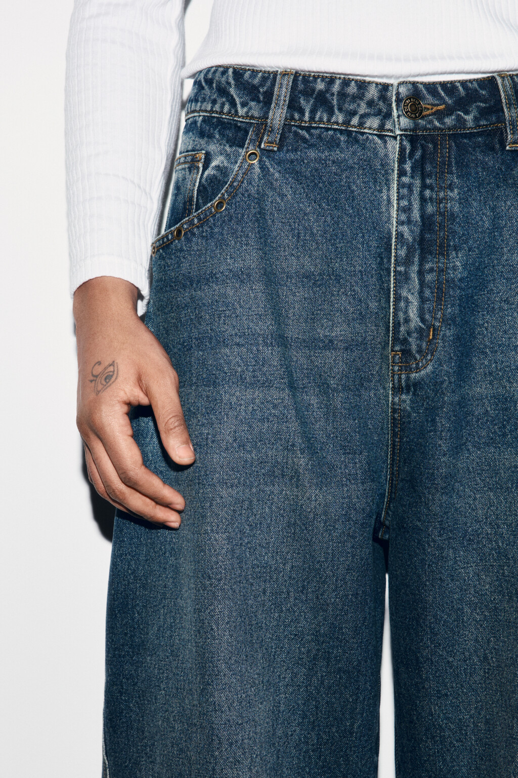 Джинсы baggy fit со средней посадкой и люверсами - цвет синий - 6