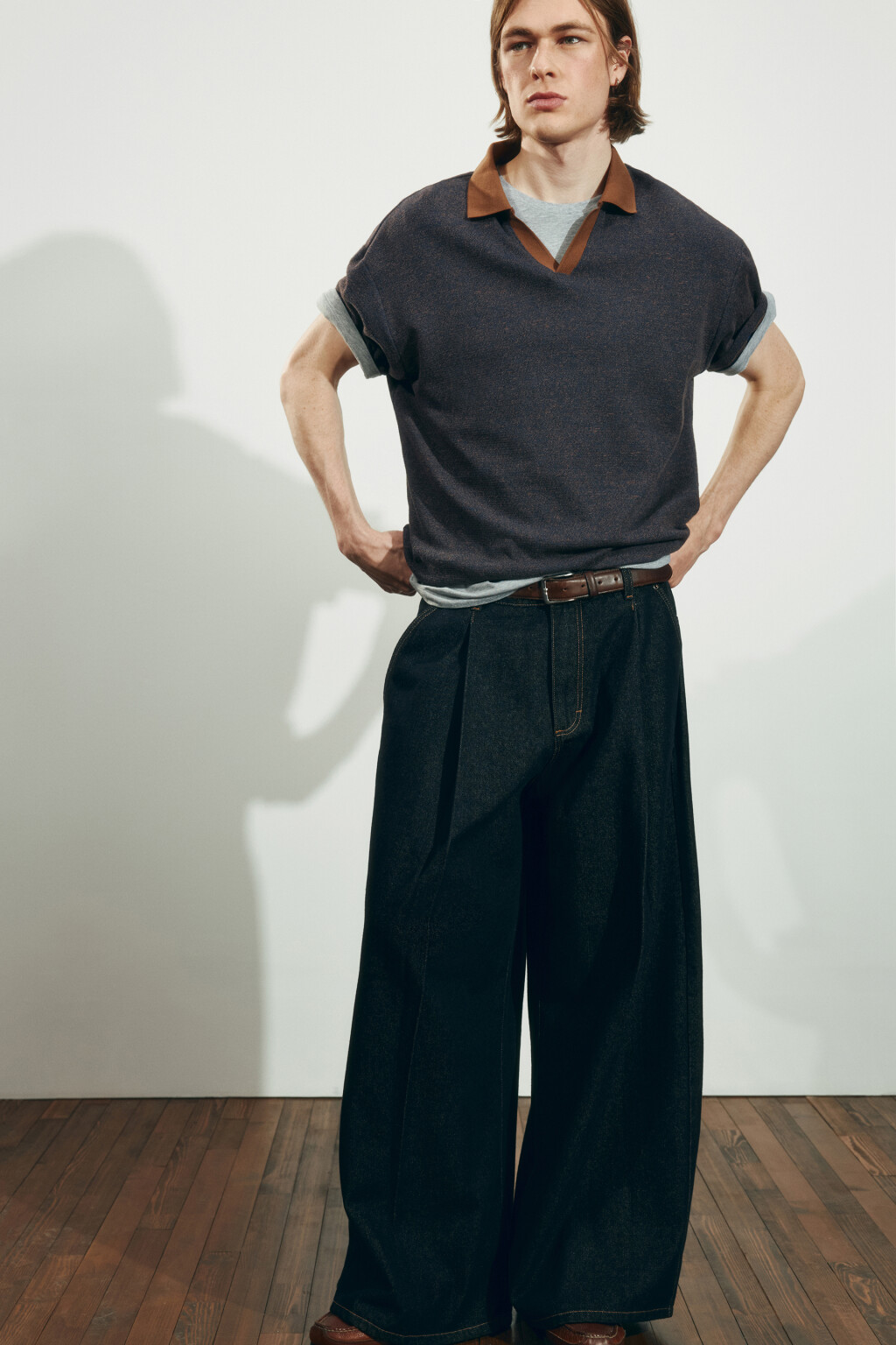 Джинсы baggy fit со средней посадкой и складками - цвет синий - 2