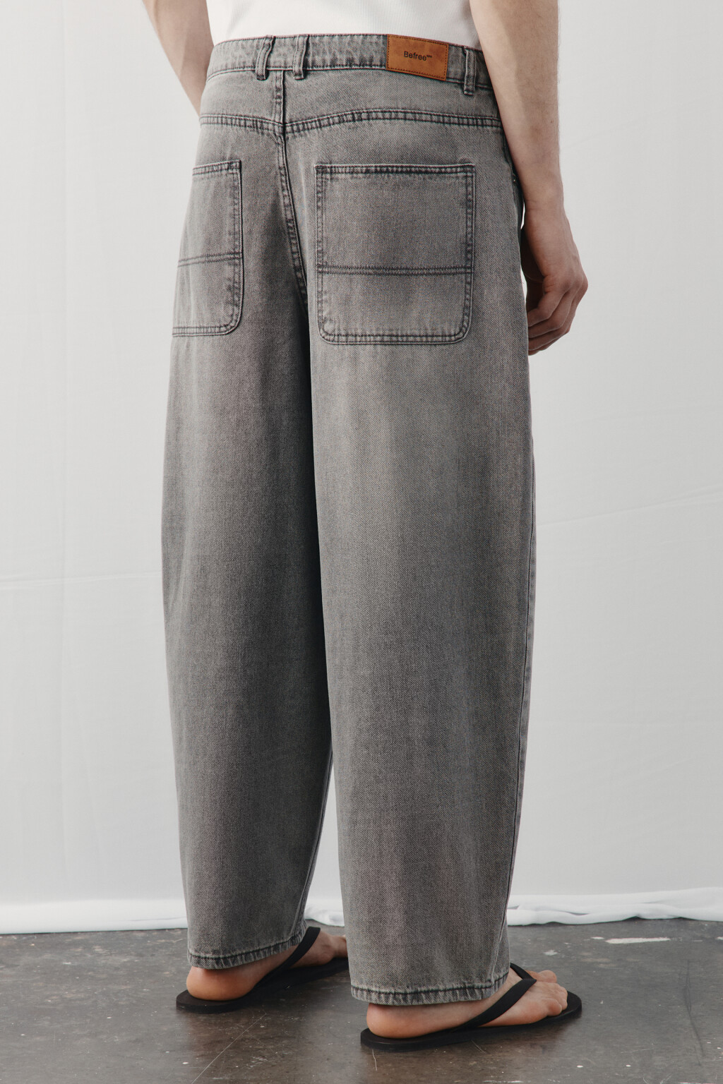 Джинсы багги со средней посадкой - цвет серый - 4